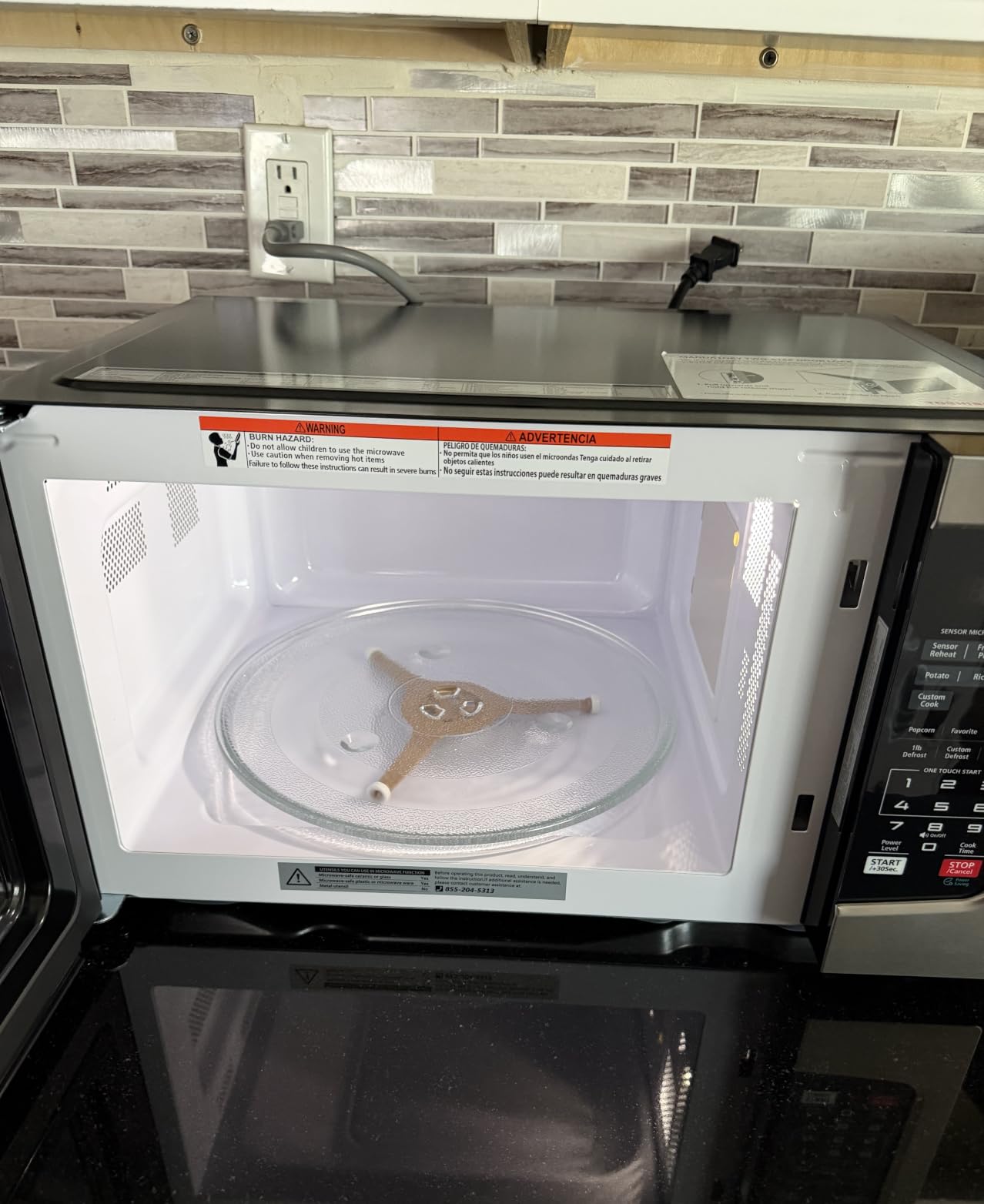 TOSHIBA EM131A5C-SS Countertop Microwave Ovens 1.2 Cu Ft with 12.4