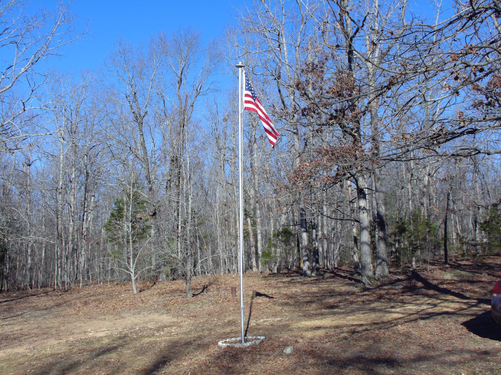 VINGLI Upgraded 20FT Heavy Duty Sectional Aluminum Flag Pole for Outside House, Thick Tube Halyard Flagpole Hardware, Flag Pole Kit 3x5 Flag Outdoor for Yard, Flag Golden Ball Flagpole Topper customer photo 2