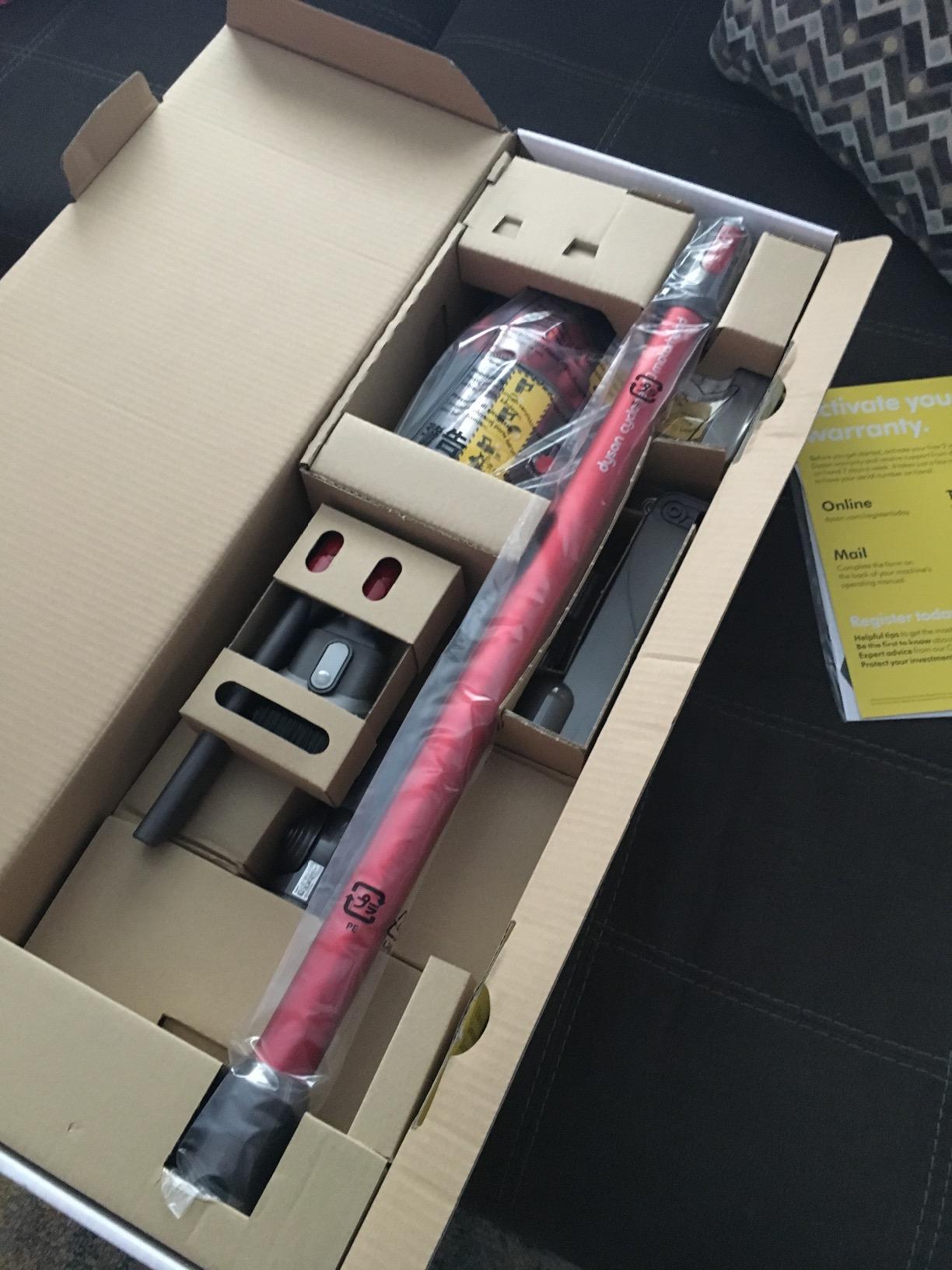 Dyson Cyclone V10 Motorhead Lightweight Cordless Stick Vacuum Cleaner customer photo 2