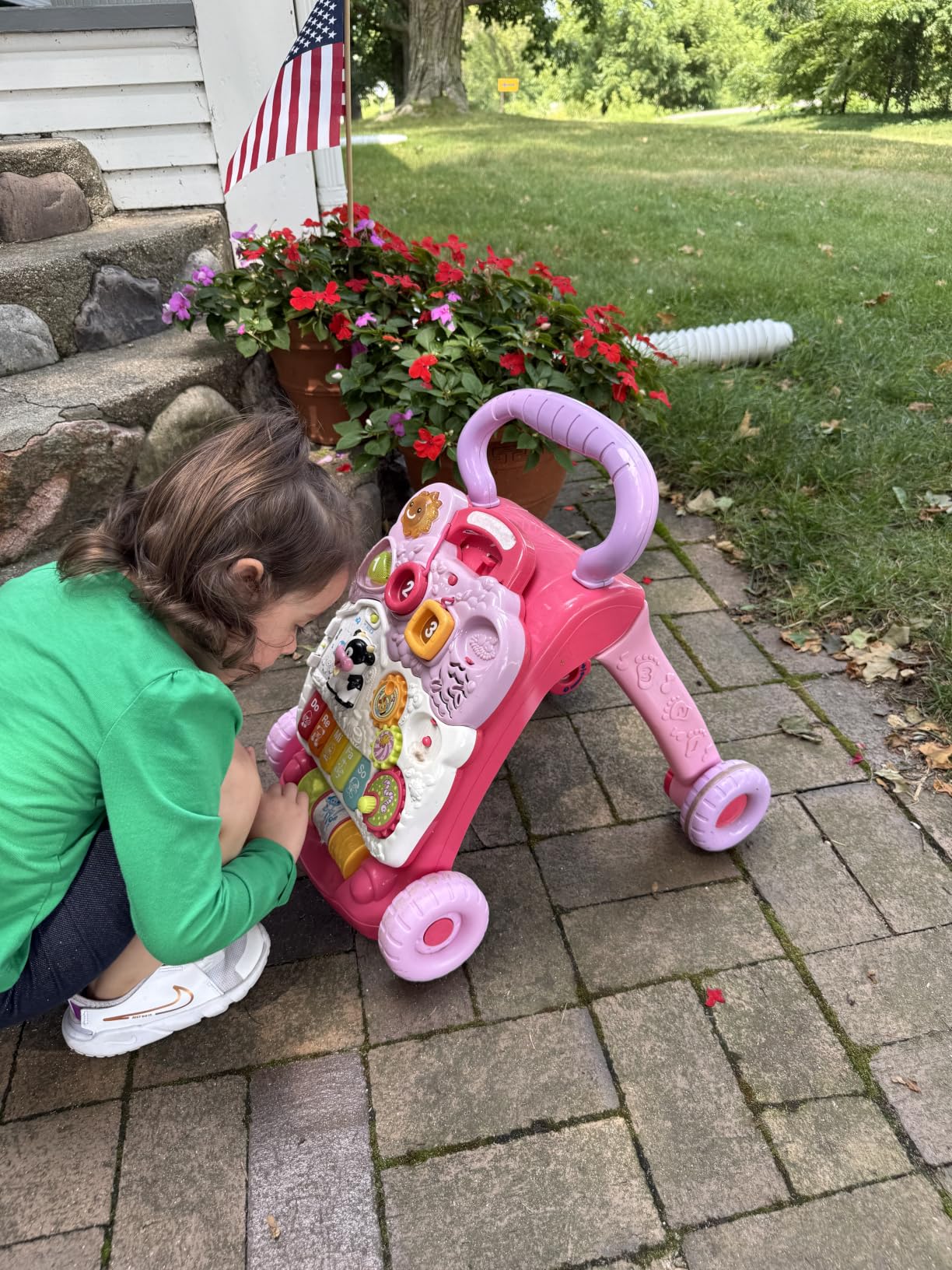 VTech Sit-to-Stand Learning Walker (Frustration Free Packaging), Blue customer photo 1