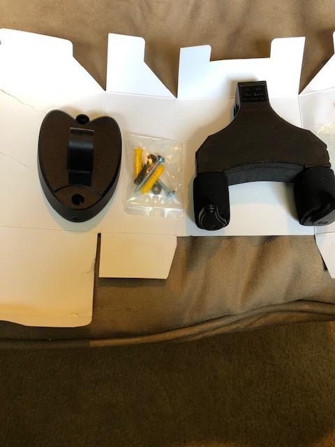 Donner Guitar Wall Mount Locking 3-Pack, Guitar Wall Hangers Auto Lock for Acoustic Electric Guitar Bass Ukulele Mandolin, Black customer photo 2