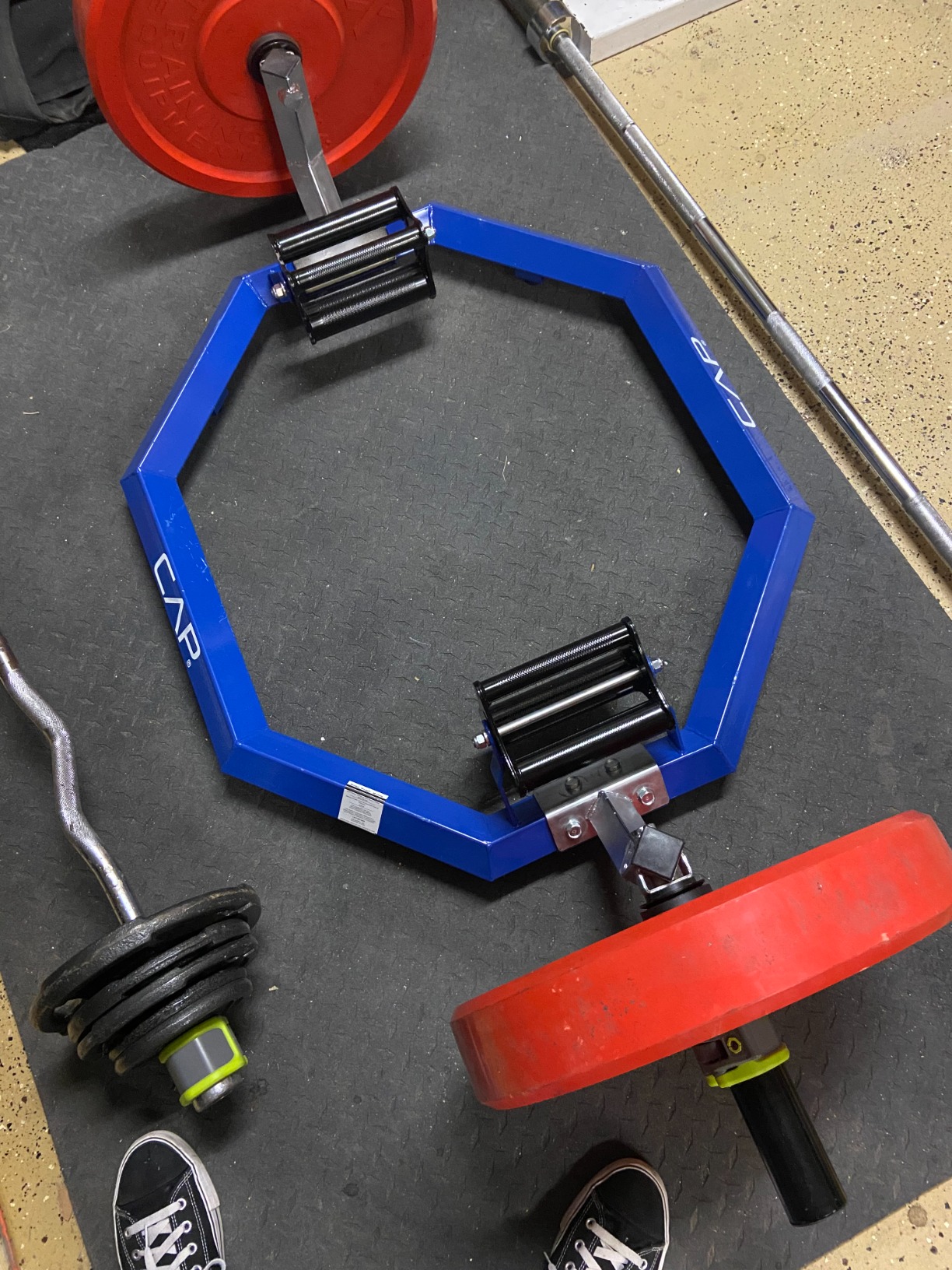 Cap Barbell Olympic Super Trap Bar and Shrug Bar for Deadlifts - Multiple Colors customer photo 1