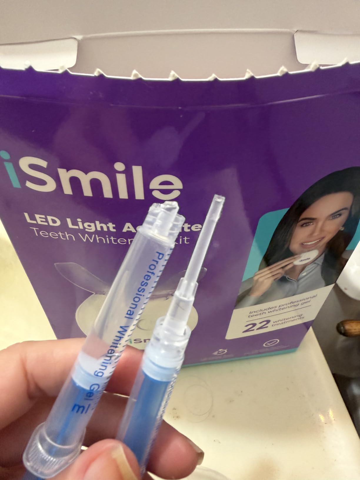 iSmile Teeth Whitening Kit - LED Light, 35% Carbamide Peroxide, (3) 3ml Gel Syringes, (1) Remineralization Gel, and Tray customer photo 2