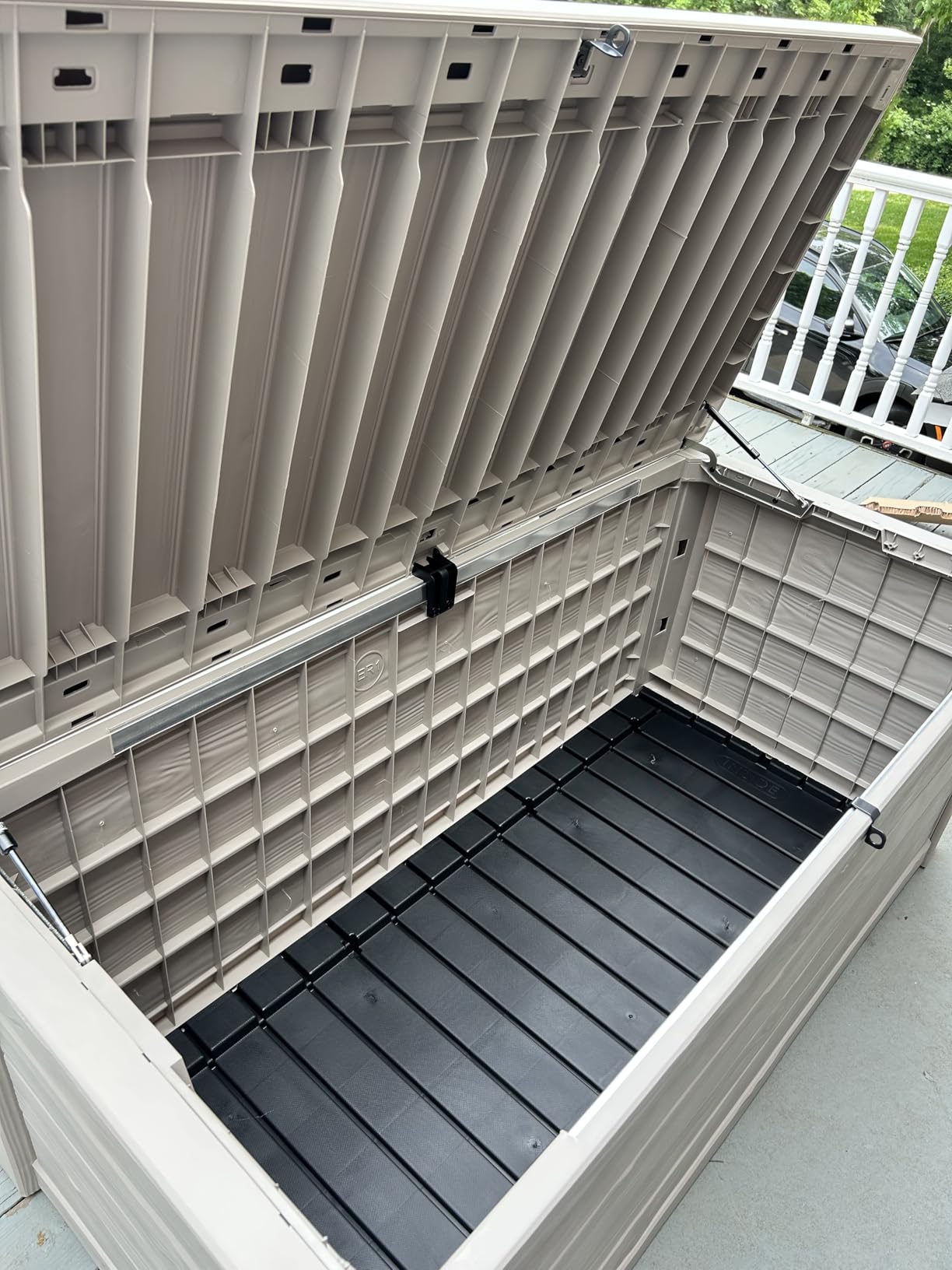 Keter Westwood 150 Gallon Resin Large Outdoor Storage Box for Patio Furniture, Outdoor Cushions, Garden Tools and Pool Floats, Dark Grey customer photo 1