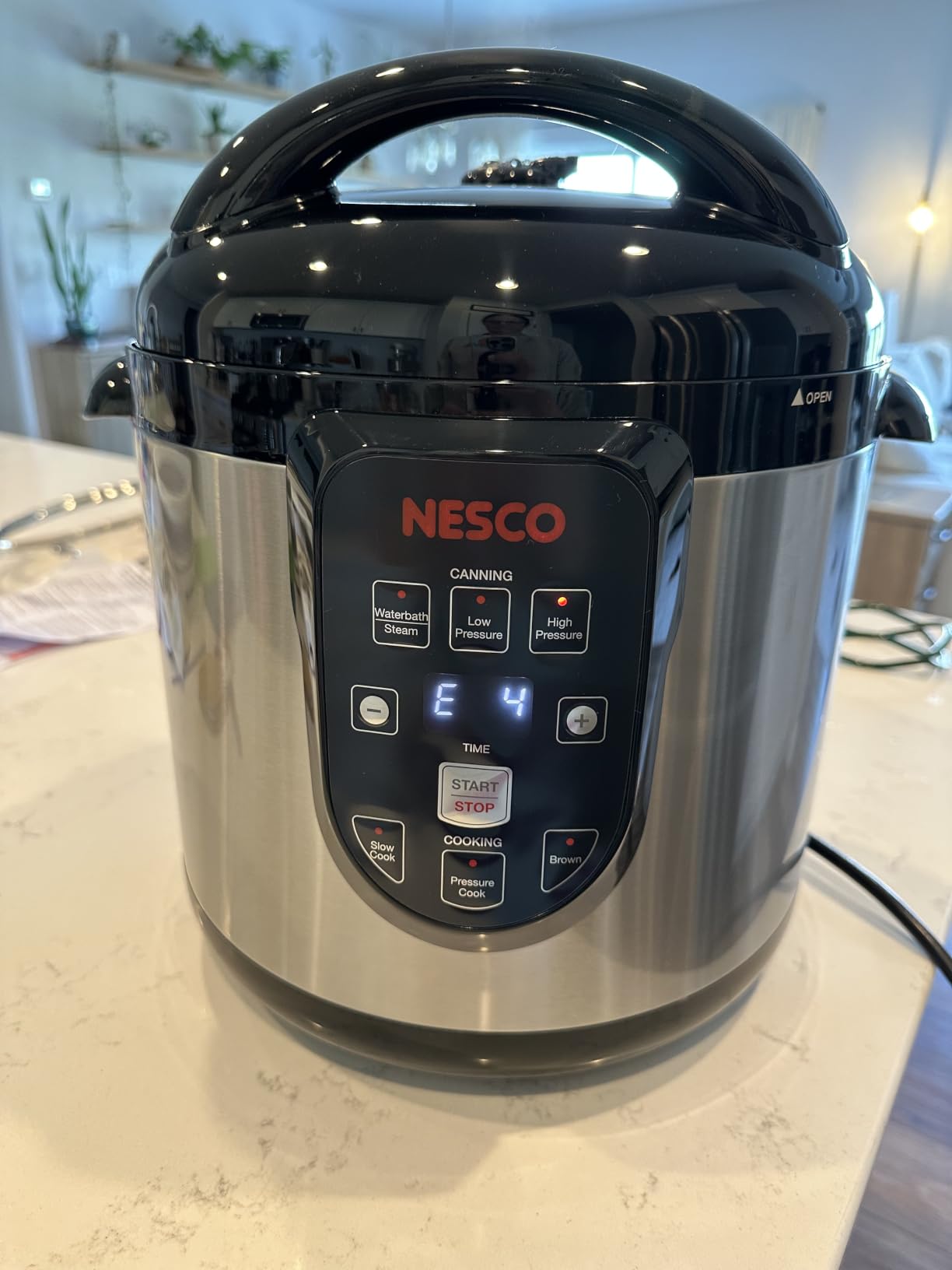 NESCO NPC‑9 Smart Electric Pressure Canner and Cooker for Home Food Preservation, 9.5‑Quart Stainless Steel with Digital Controls customer photo 2