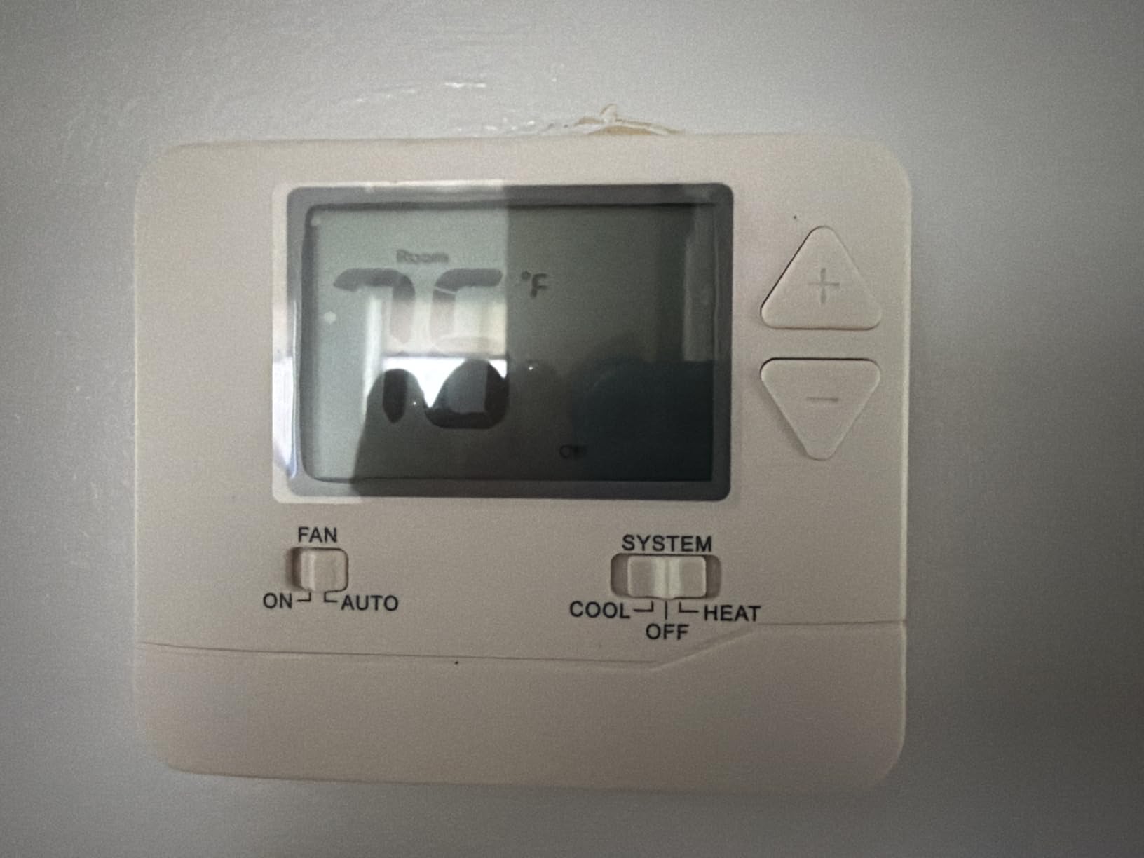 Suuwer Non-Programmable Thermostats for Home 1 Heat/1 Cool Conventional Single-Stage Systems (Blue Backlight) customer photo 1