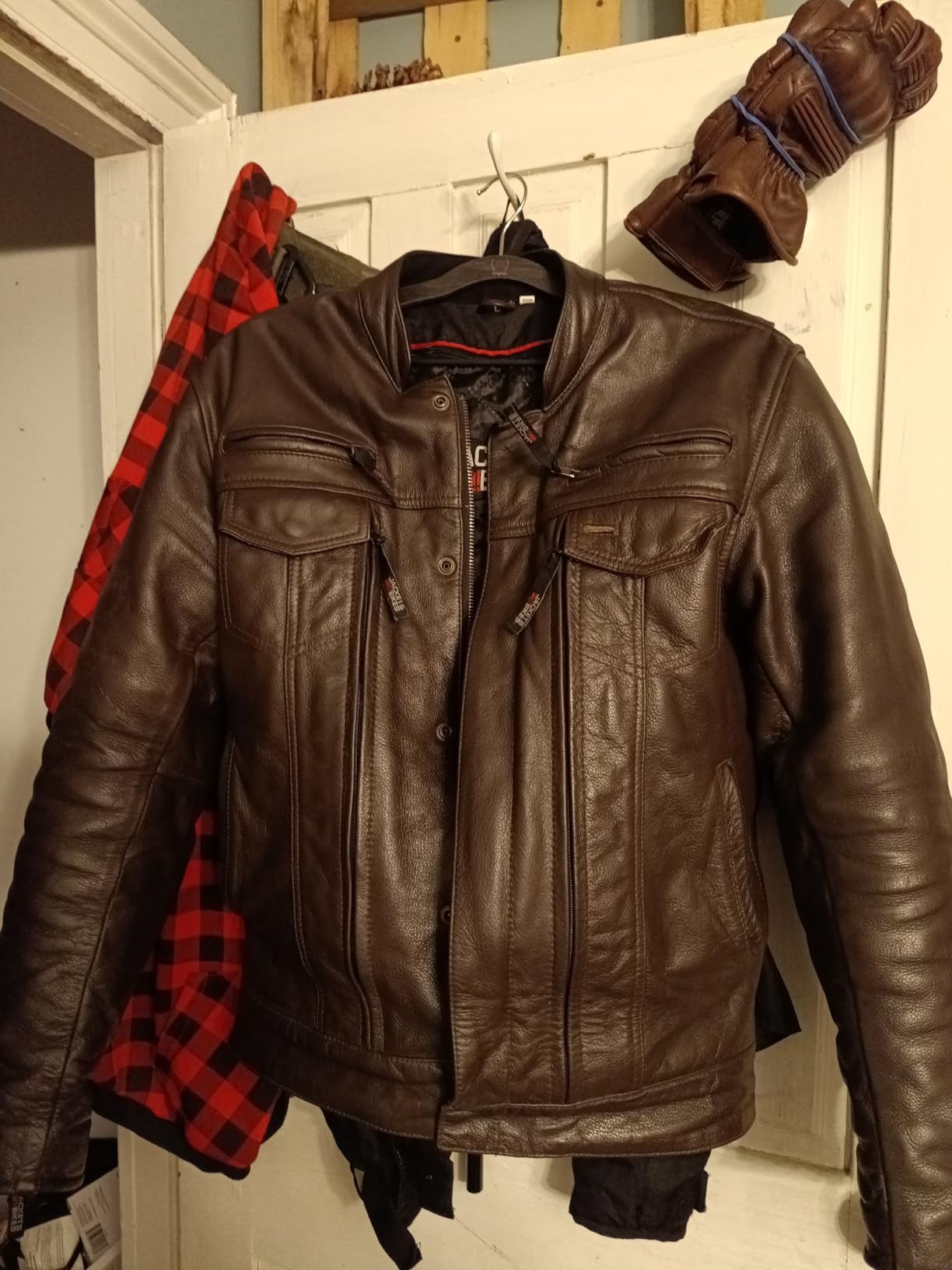 COMMUTER Men's Motorcycle Jacket, Premium Buffalo Leather, CE Armor - Ventilation, Utility Pockets, Cruiser Biker customer photo 1