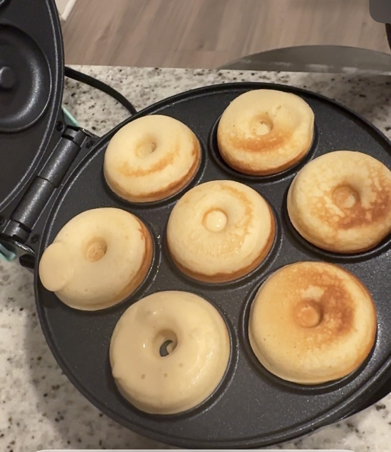 Dash Express Mini Donut Maker, 7 Donuts, Aqua customer photo 1