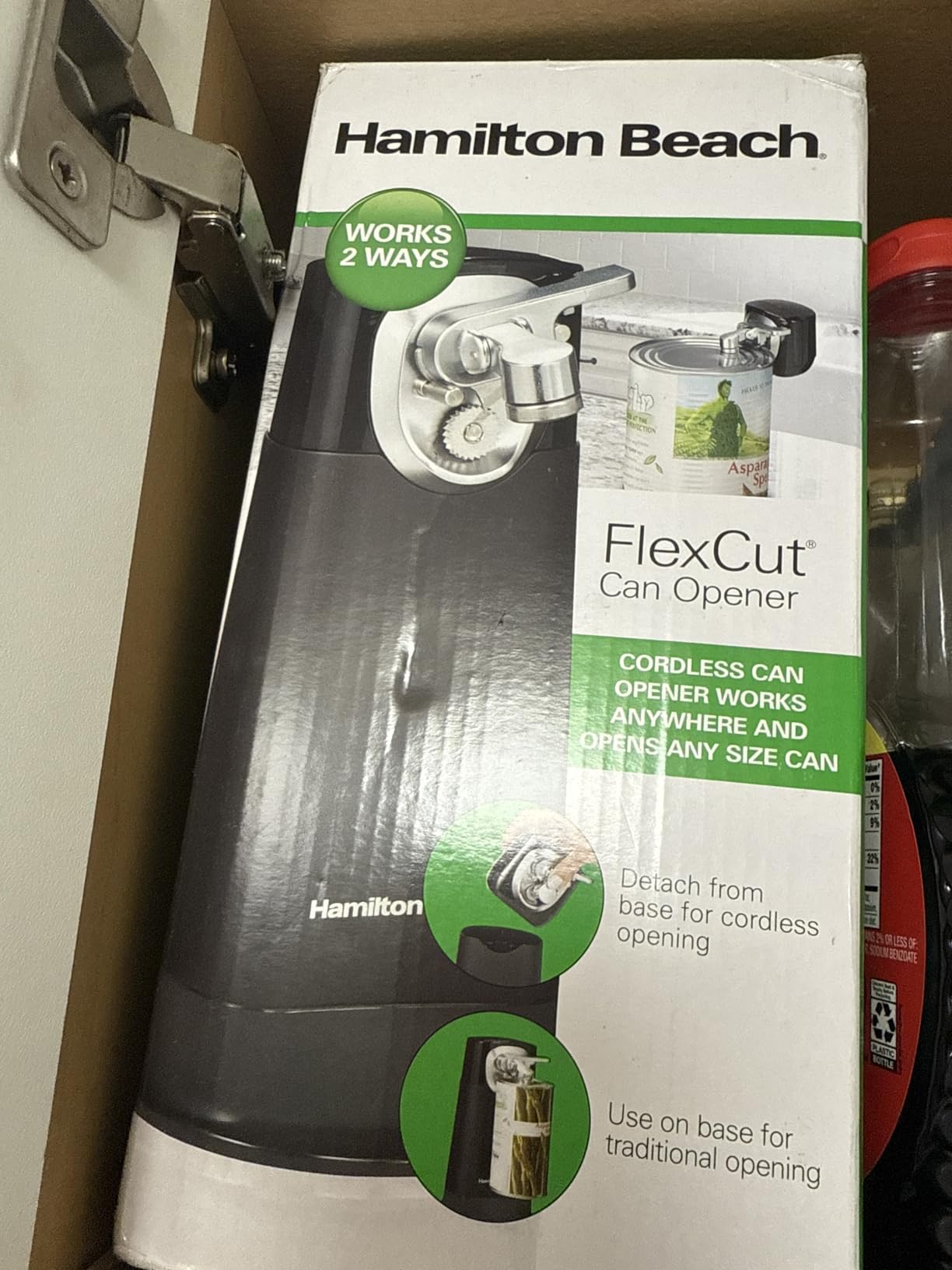 Hamilton Beach FlexCut 2-in-1 Cordless Rechargeable Electric Can Opener | With Removable Automatic Walking Cut Head | Detachable Easy Clean Blade | Opens All Size Cans | Extra Tall | Black | 76611FG customer photo 1