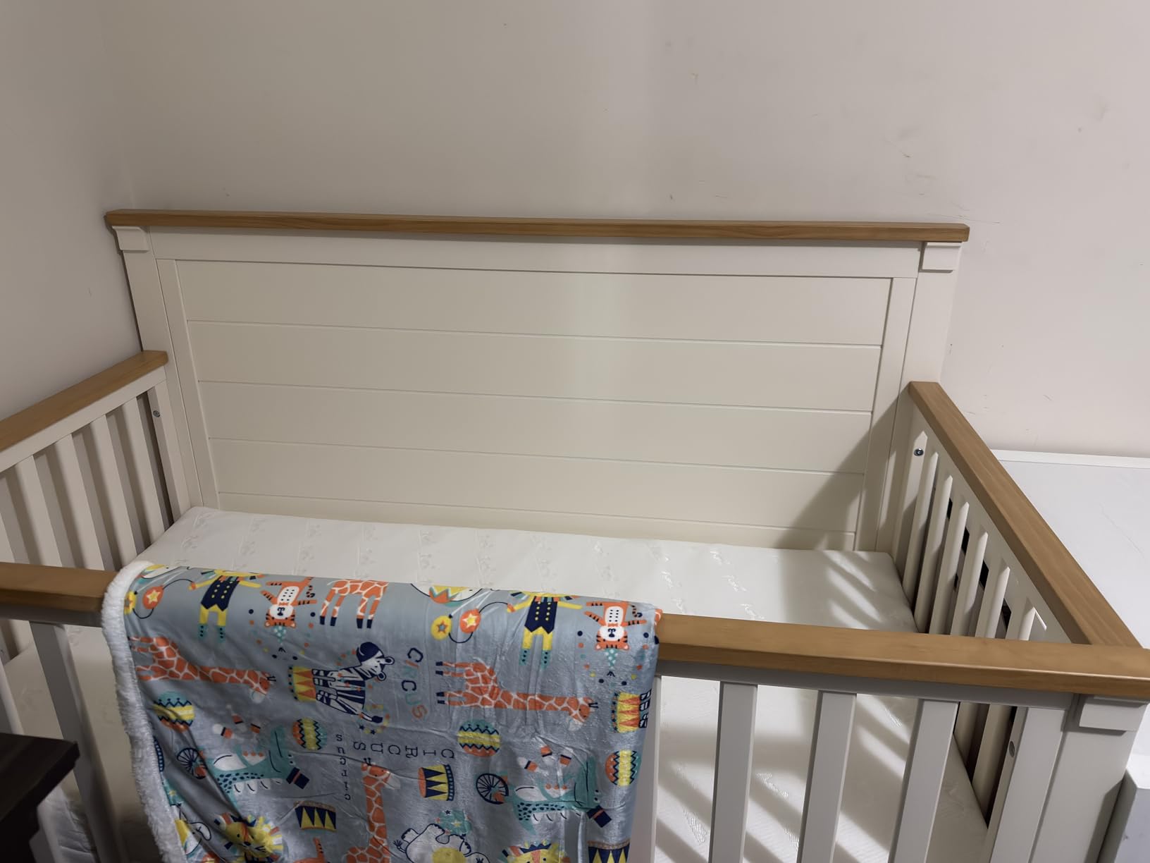 Babelio Breathable Crib Mattress, Dual Sided, Memory Foam, Waterproof, Removable and Machine-Washable Cover, for Toddler and Baby 52