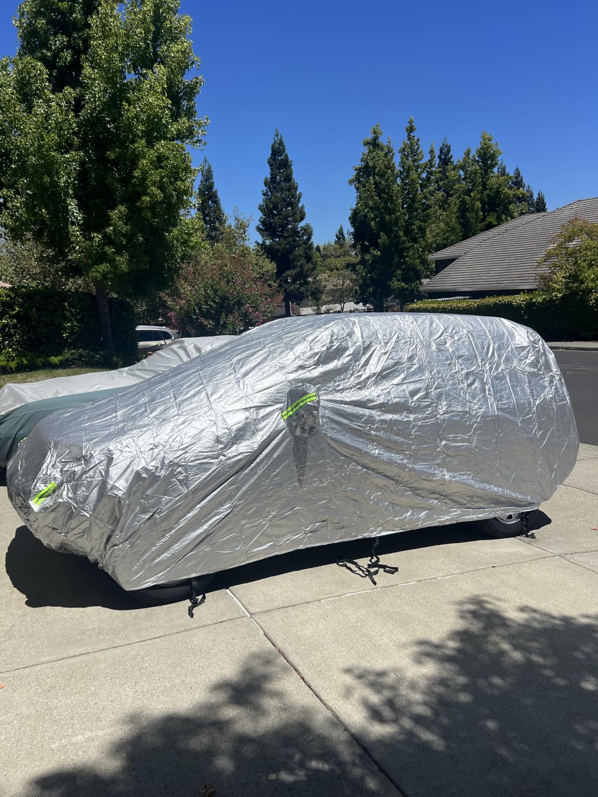 SUV Waterproof Car Cover All Weather - UV/Hail Protection, Snowproof Full Cover, Universal Fit SUV Up to 190 inches customer photo 1