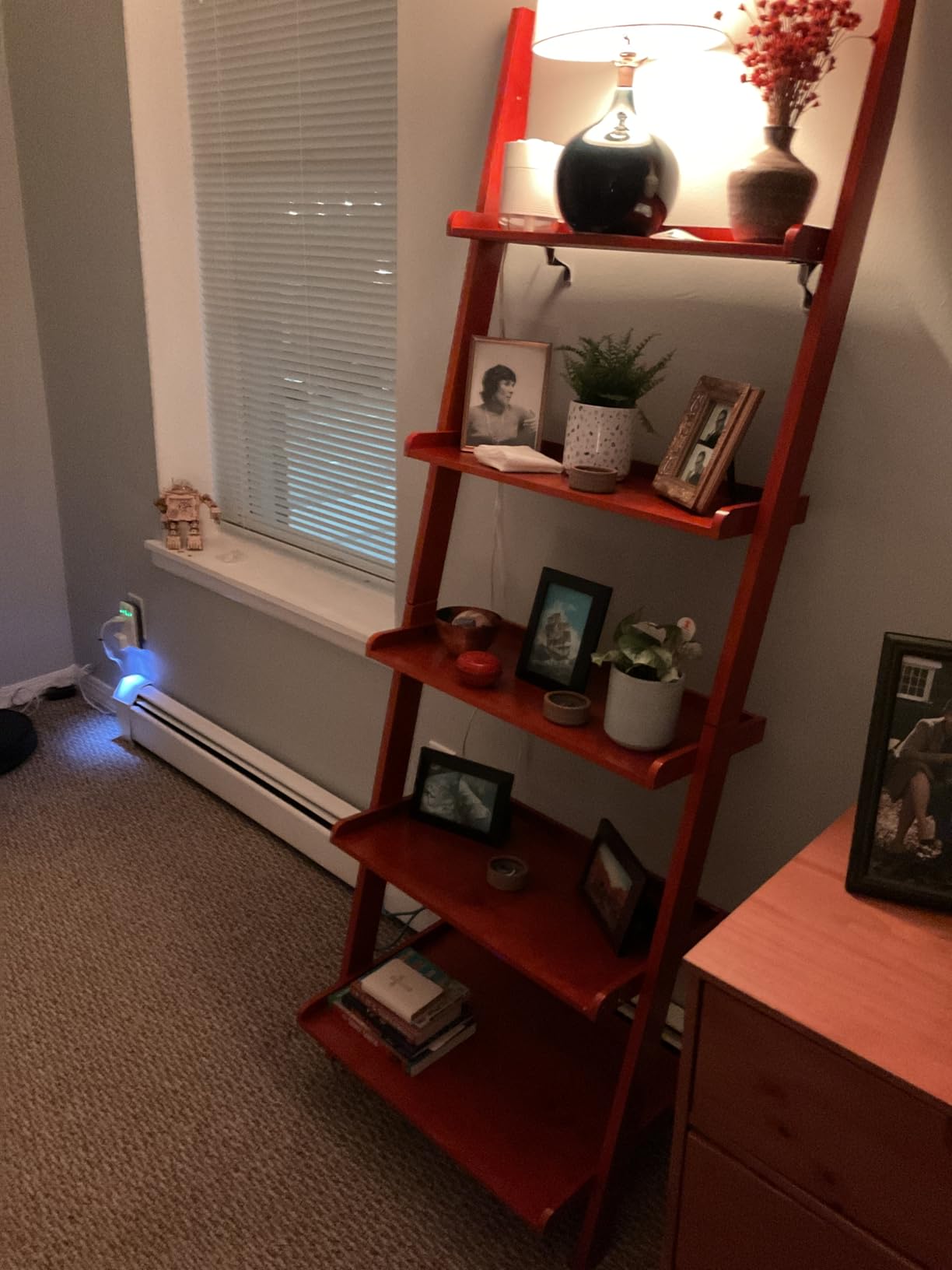 Convenience Concepts American Heritage Ladder Bookshelf 25 Inch, Driftwood/White customer photo 2