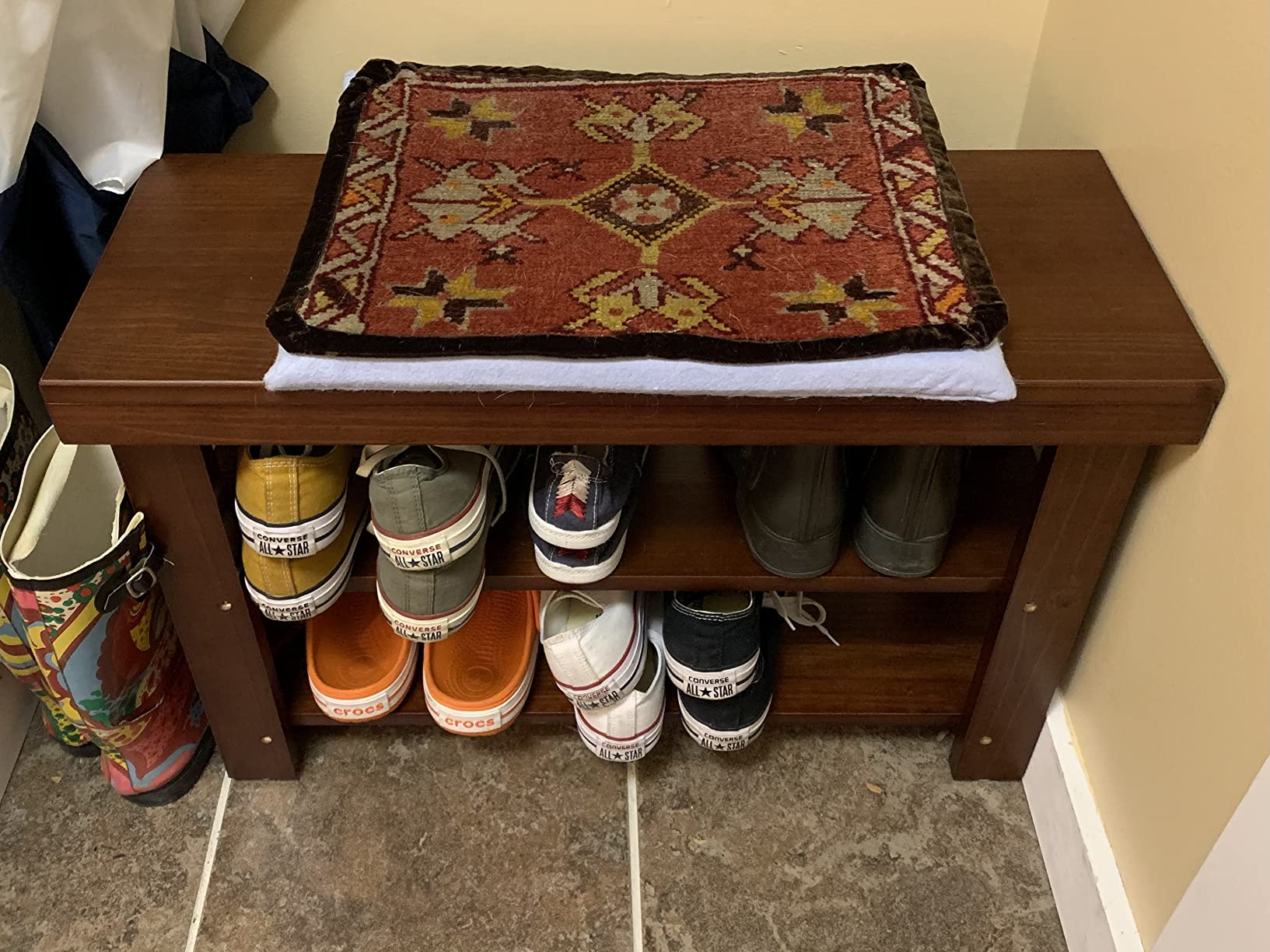 Amazon Basics Sturdy Solid Pine Wood Entryway Bench with Shoe Storage Organizer Rack, Espresso, 10.4