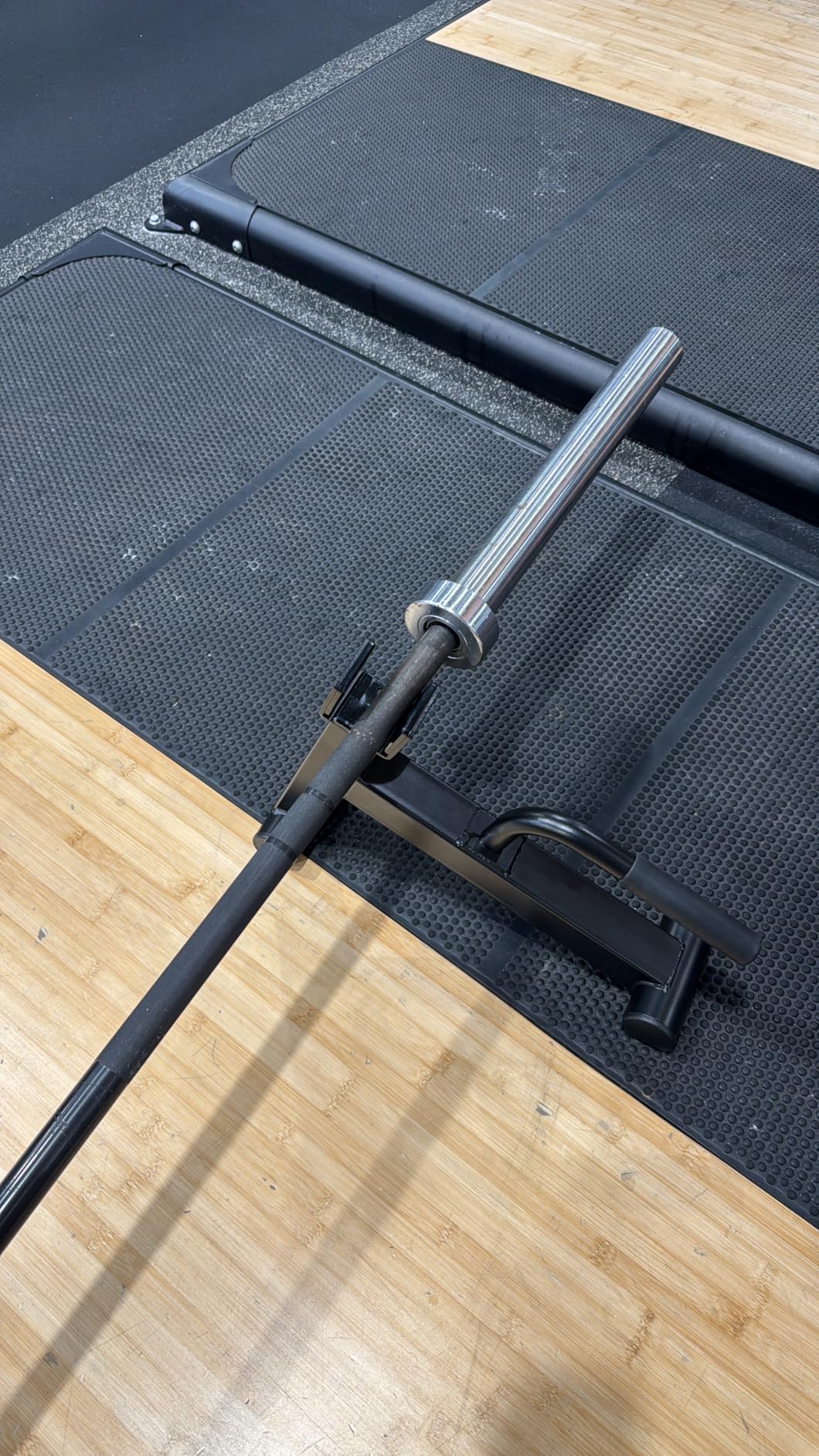 Deadlift Jack Barbell Stand,Carbon Steel Made,Easily Load and Unload 600lb Barbell Plates for Deadlift Exercise, Weight Training, Home Gym (Black Powder Coated) customer photo 1