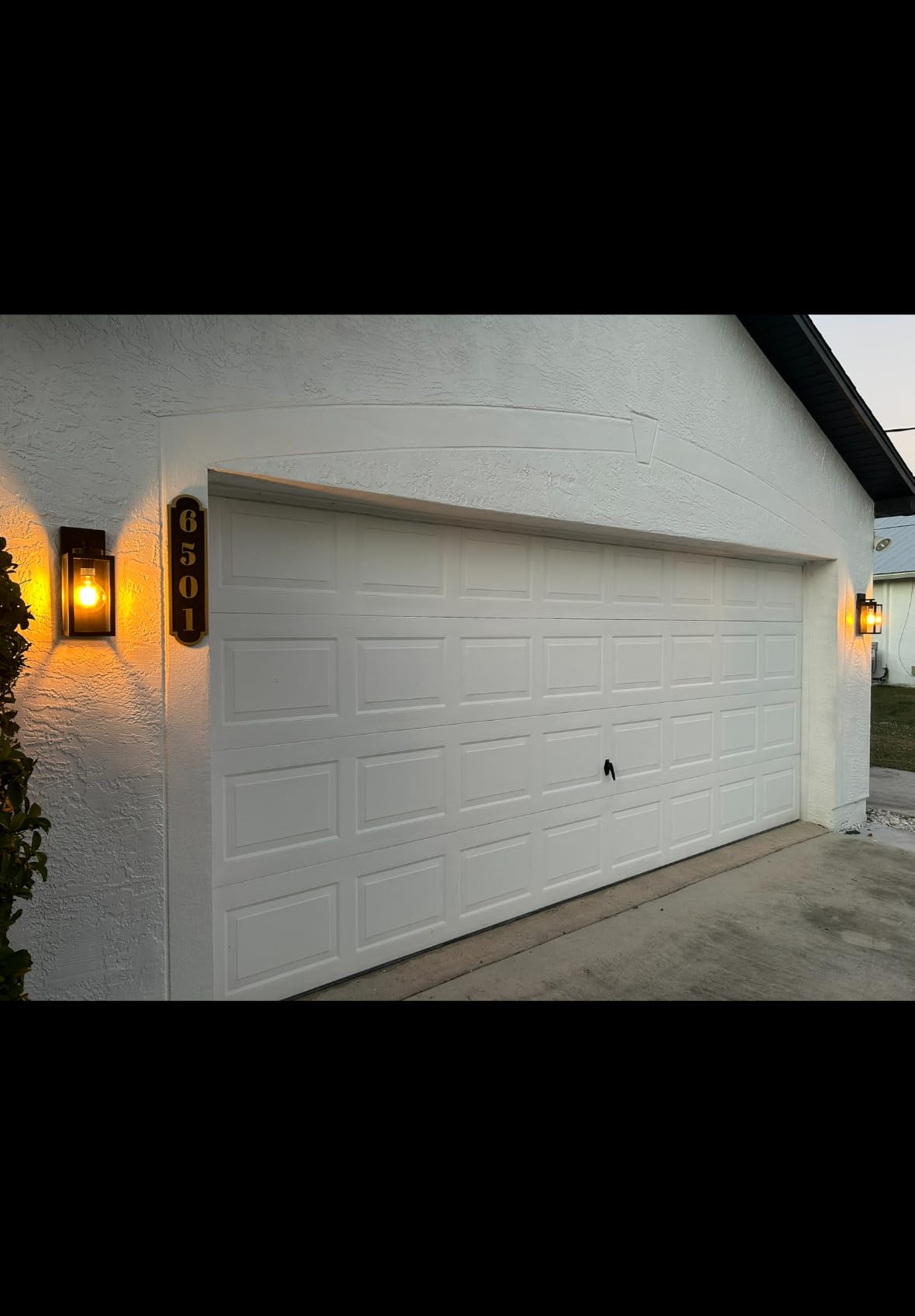 Outdoor Wall Light Fixtures, Modern Black Exterior Wall Lanterns, Waterproof Metal Construction, Rust-resistant, Quick & Easy Installation, Clear Glass Shades & Standard E26 Socket customer photo 1