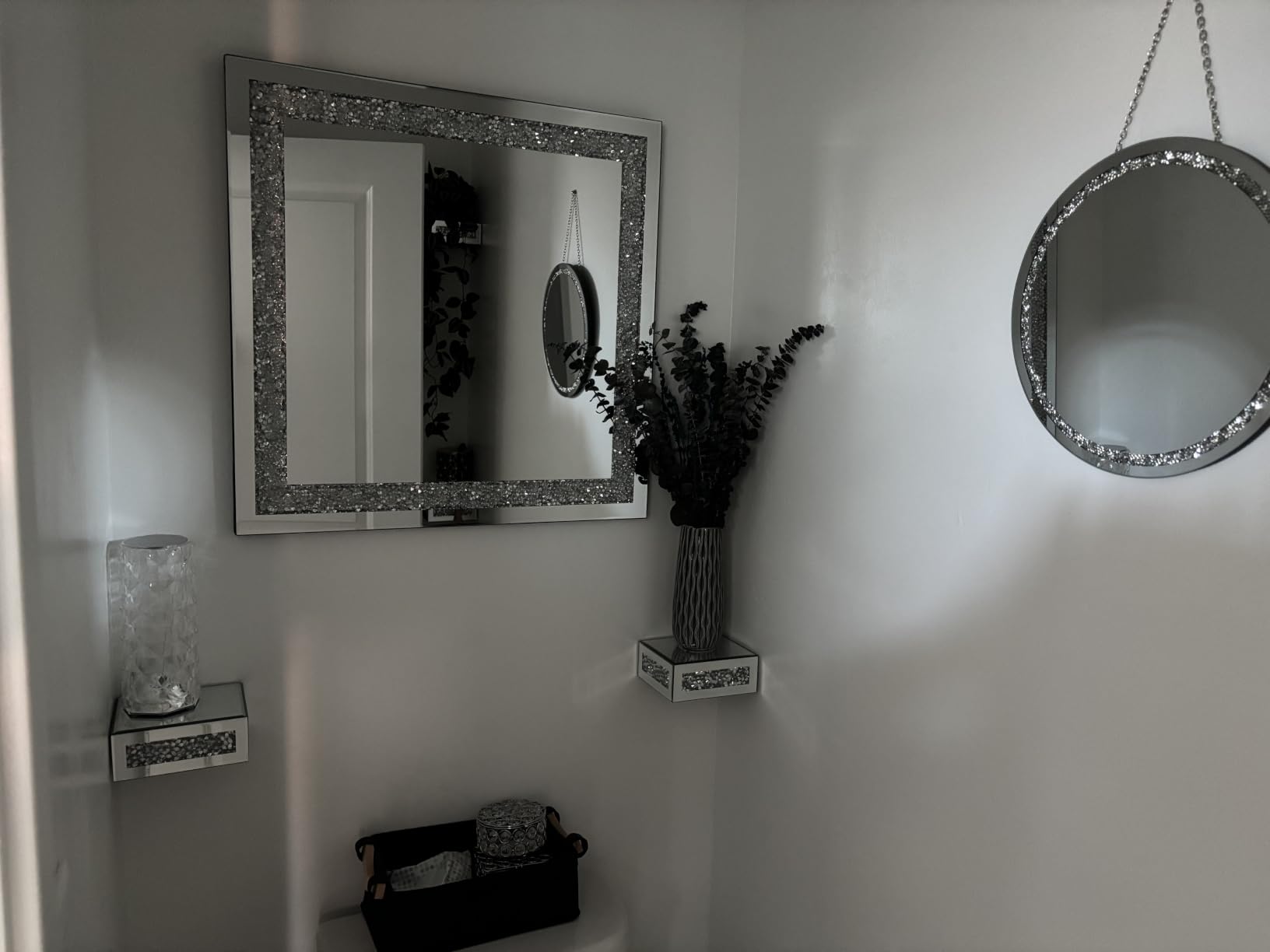 Crystal Crush Diamond Sparkly Round Silver Mirror for Wall Decoration 20x20x1 inch Wall Hang Frameless Bling Stylish Gorgeous Glam Mirror Vanity Home Decor customer photo 2