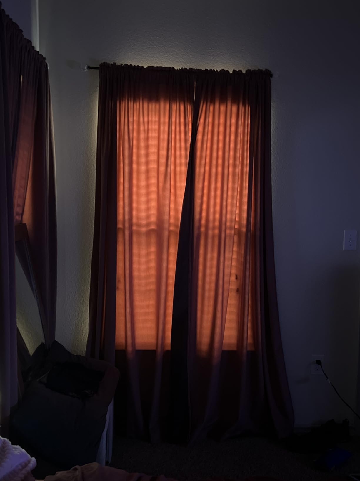MIULEE Dusty Rose Pink Blackout Velvet Curtains Drapes 84 Inch Long 52x84 | Luxurious Bedroom Living Room Decor, Room Darkening, Thermal Insulated, Rod Pocket Design, Super Soft Fabric customer photo 2