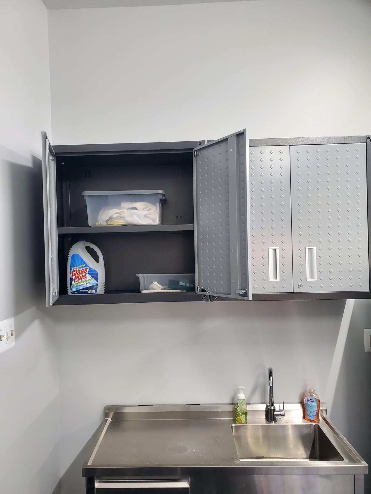 Manhattan Comfort Fortress Rolling Garage Storage Cabinet with Drawer & Adjustable Shelves, Lockable Metal Compartment for Tools, Heavy-Duty Mobile Utility Organizer with Wheels, Charcoal Gray customer photo 1
