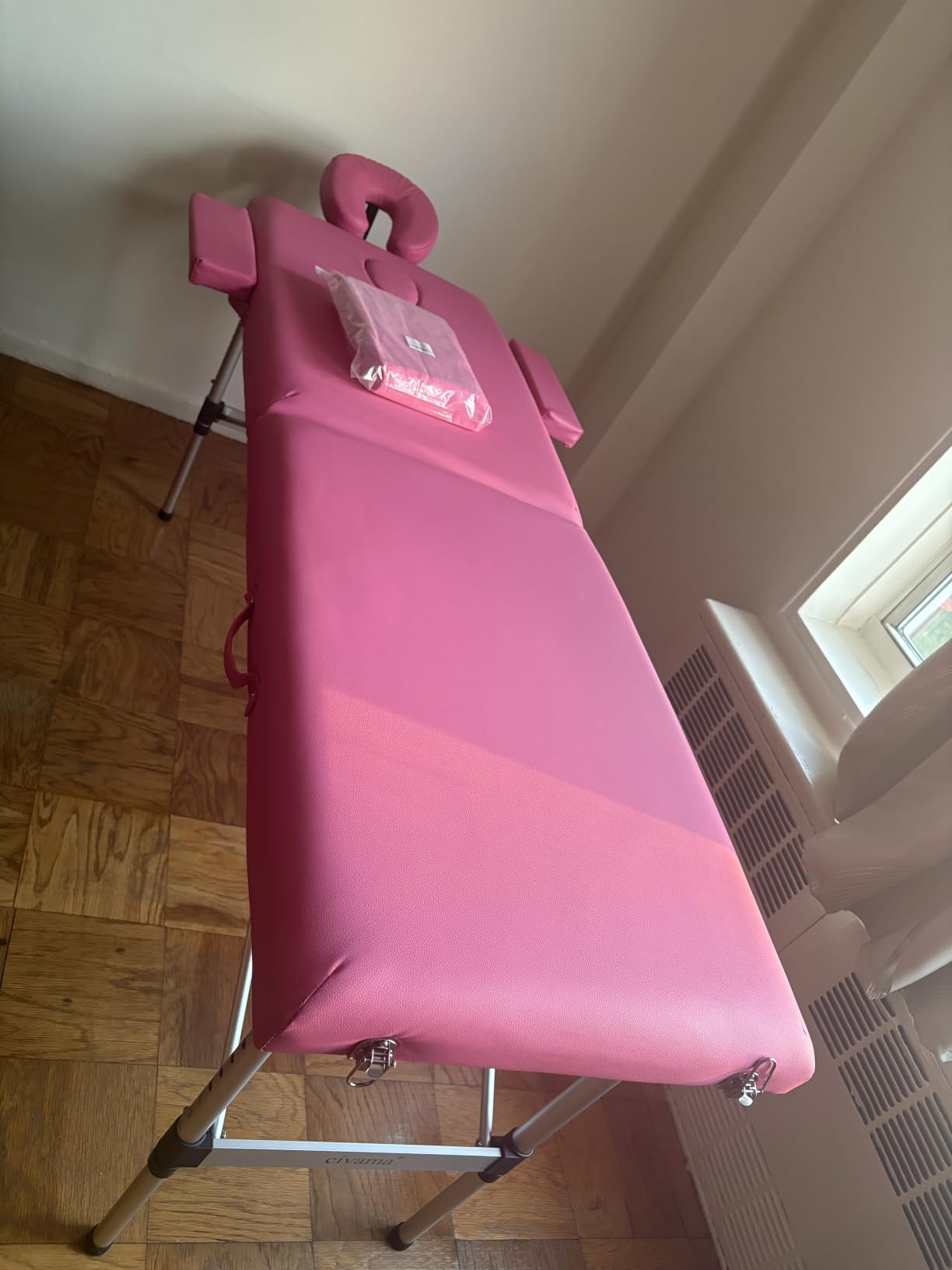 Portable Massage Table, Lightweight Wood Frame with Carry Handle, Black - Includes Oil Pocket, Face Cradle, Height Adjustable customer photo 2