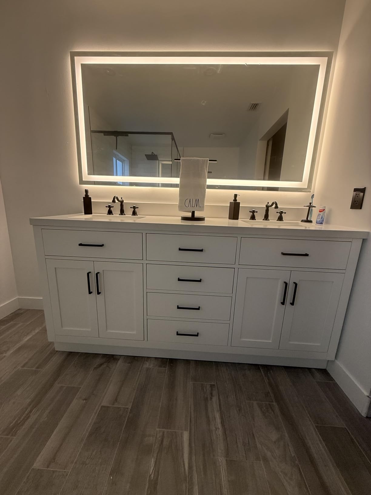 ARIEL Hepburn 72-inch Bathroom Vanity with Sink, Solid Wood, 1.5-inch Pure White Quartz Countertop & Backsplash, Double Rectangular Porcelain Sink, 4 Soft Closing Doors, 6 Dovetail Drawers, Grey customer photo 2