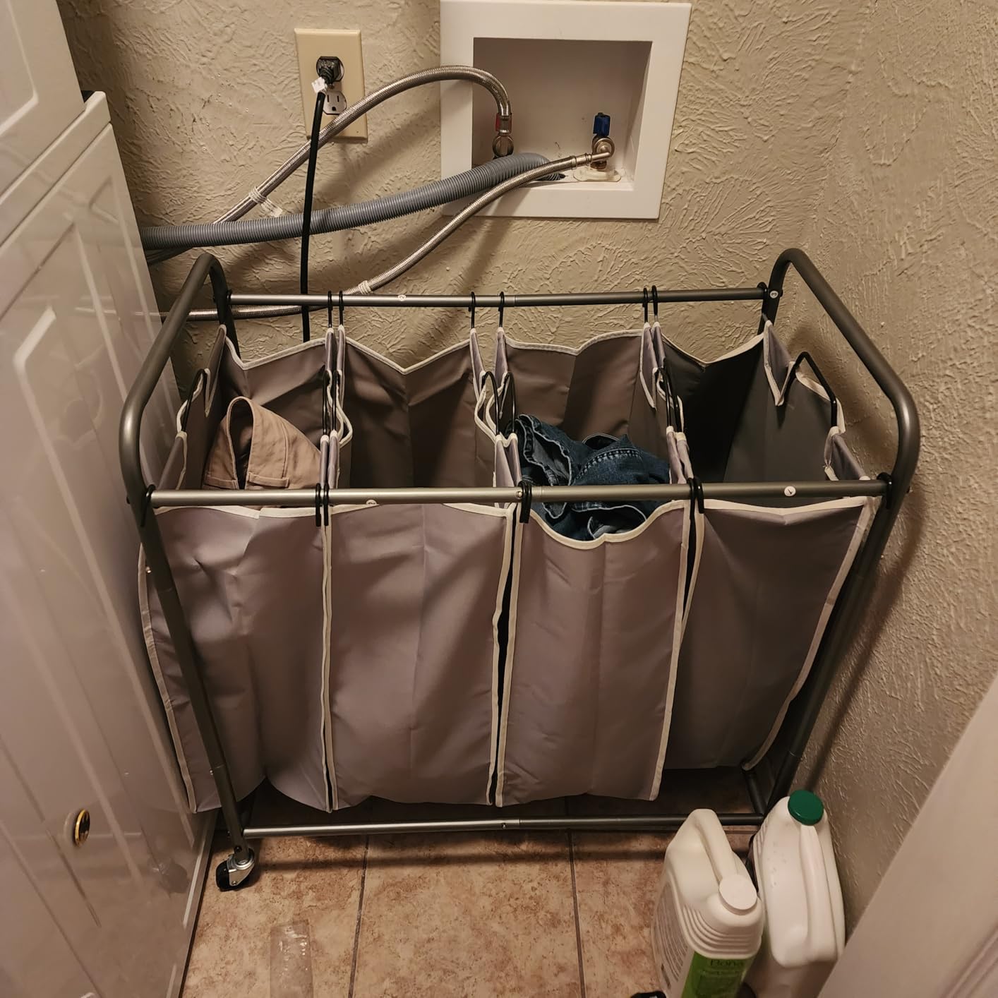 STO STO Laundry Sorter 4 Section, 4 Bag Clothes Hamper, Rolling Laundry Cart Basket with Heavy Duty Lockable Wheels and Removable Bag for Laundry Room, Bedroom, Closet, Black customer photo 2