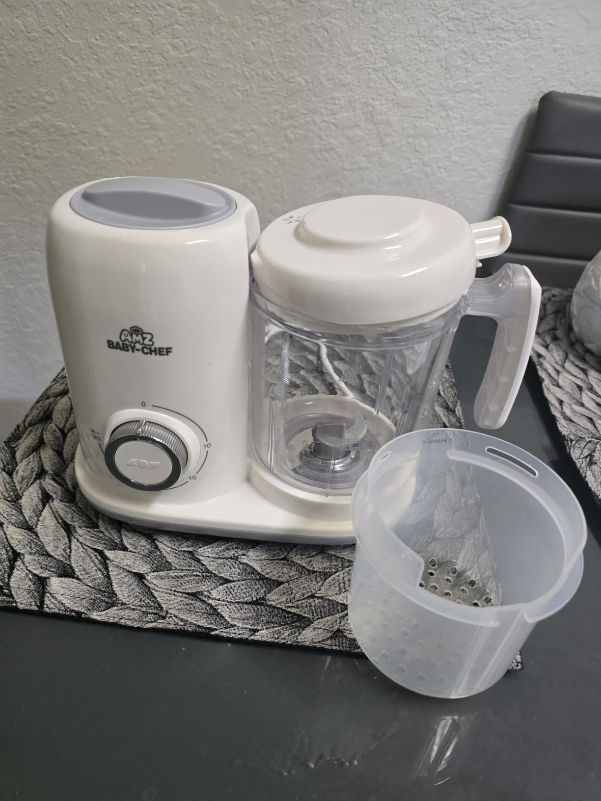 AMZBABYCHEF Baby Food Maker, 4 in 1 Baby Food Processor and Steamer, Puree Blender, Multifunctional Baby Puree Maker, Dishwasher Safe (White) customer photo 1