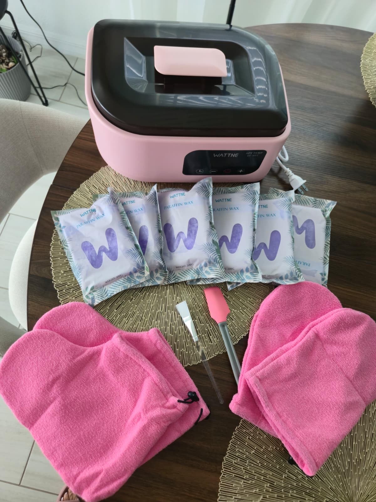 Paraffin Wax Machine for Hand and Feet - Paraffin Wax Warmer Moisturizing Kit Auto-time and Keep Warm Paraffin Hand Wax Machine for Arthritis (Pink) customer photo 1