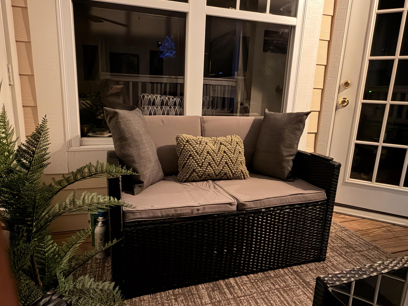 KROFEM 4-Piece Patio Furniture Set, Wicker Outdoor Rattan Sectional Sofa with Cushions and Glass Table, All-Weather Outdoor Conversation Set for Garden, Porch, Backyard, Patio, Light Grey customer photo 2