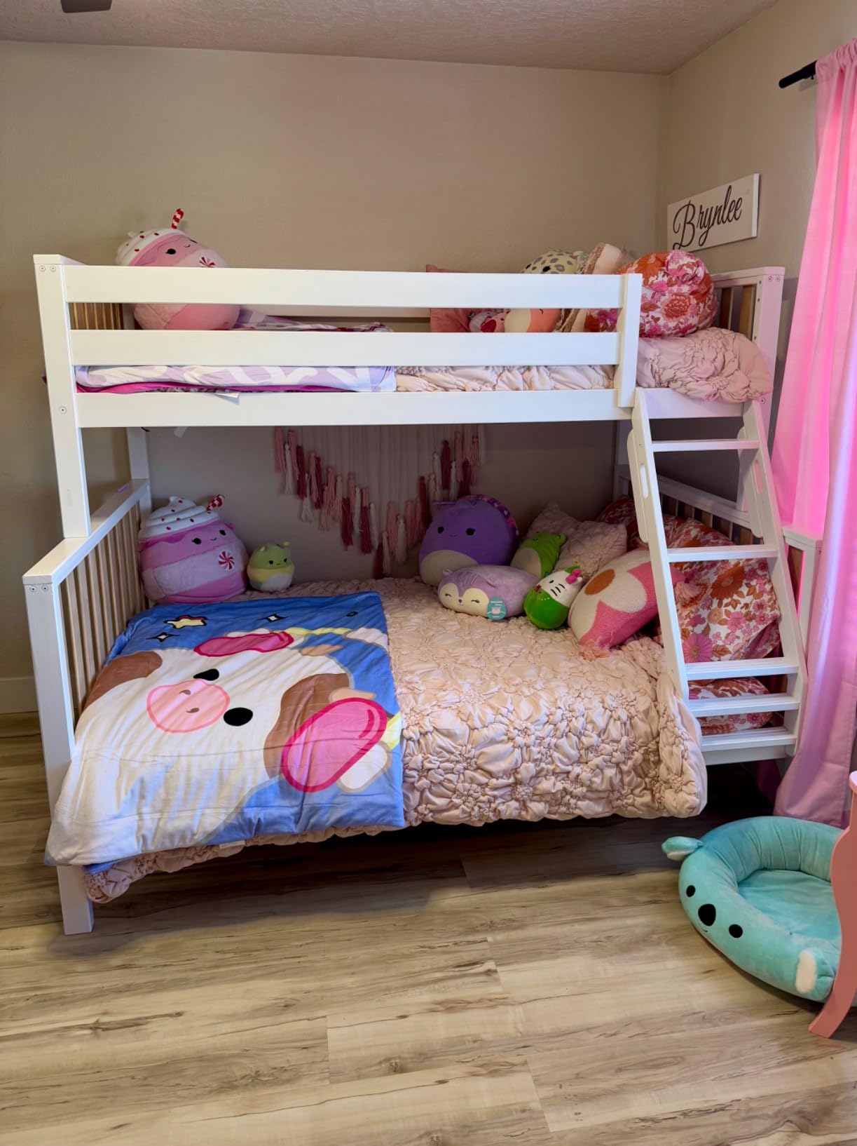 Max & Lily Bunk Bed, Scandinavian Modern Bunk Bed, Solid Wood Twin Over Full Bed Frame for Kids, No Box Spring Needed, Black/Blonde customer photo 2