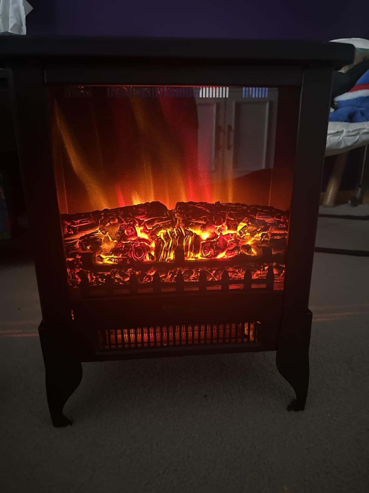 TURBRO Suburbs 20 in. Electric Fireplace Infrared Heater with Crackling Sound, Freestanding Fireplace Stove customer photo 1