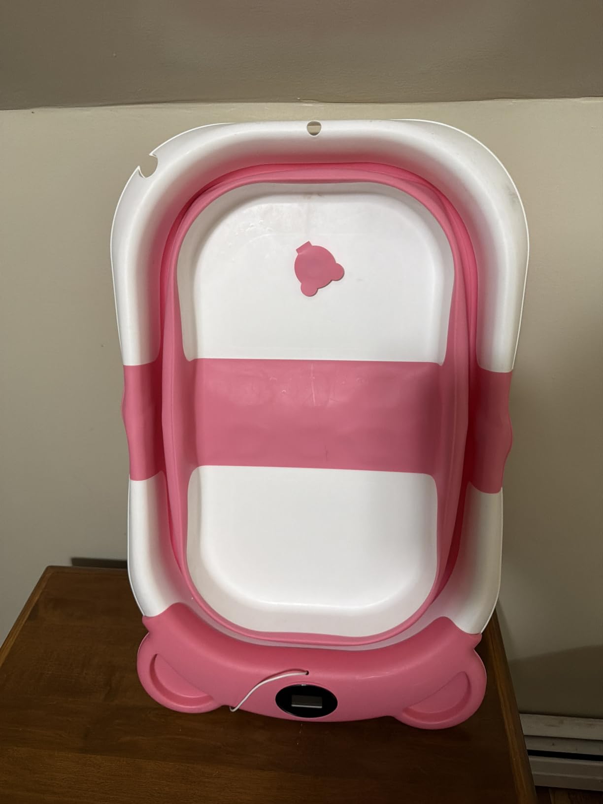 MoreFeel Collapsible Baby Bathtub for Newborn with Thermometer & 1 Hooded Towel & 1 Soft Floating Cushion,Portable Travel Bathtub with Drain Hole, Durable Foldable Baby Tubs for Infants to Toddler customer photo 1