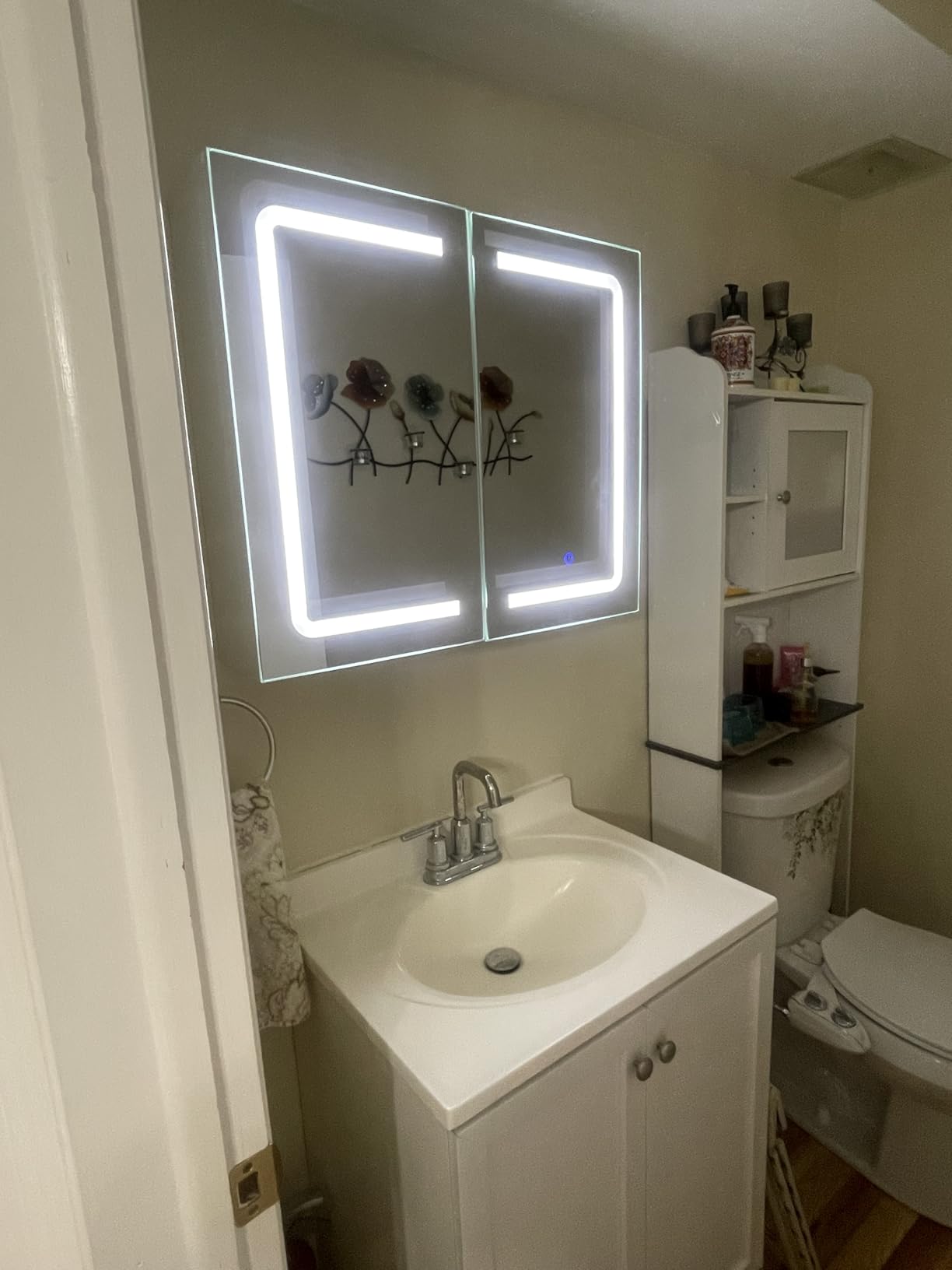 DICTAC Medicine Cabinet with Mirrors and Storage 31.5''x23.6'' Wall Mounted Bathroom Mirror Cabinets with Led Lights Double Doors Mirror Lighted Medicine Cabinets with Adjustable Storage Shelf,White customer photo 2