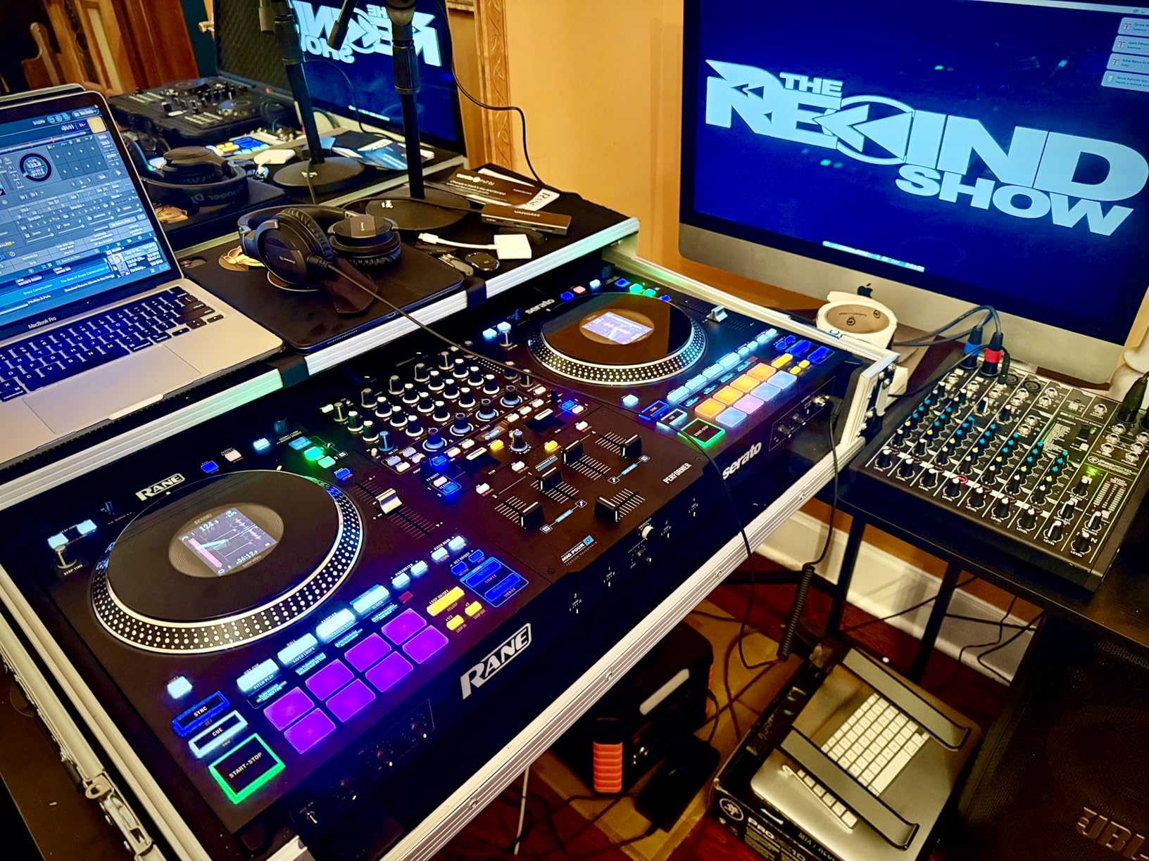 RANE PERFORMER 4-Channel Motorized DJ Controller customer photo 1