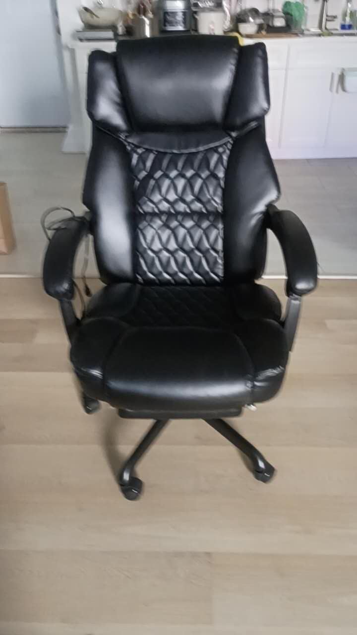 Massage Office Chair with Foot Rest 6 Points Vibration and Heat Home Office Desk Chairs for Heavy People 400lbs Reclining Managerial Chairs Ergonomic Executive Chair (Black) customer photo 1
