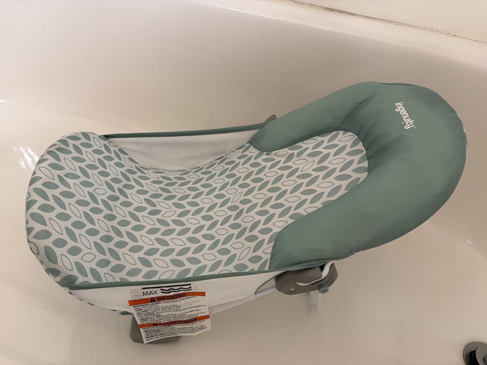 Ingenuity Foldaway 2-Position Bather, 2-Position Adjustable Support Baby Bath seat for Sink or Bathtub, Ages 0-6 Months, up to 20 pounds, Pink customer photo 2