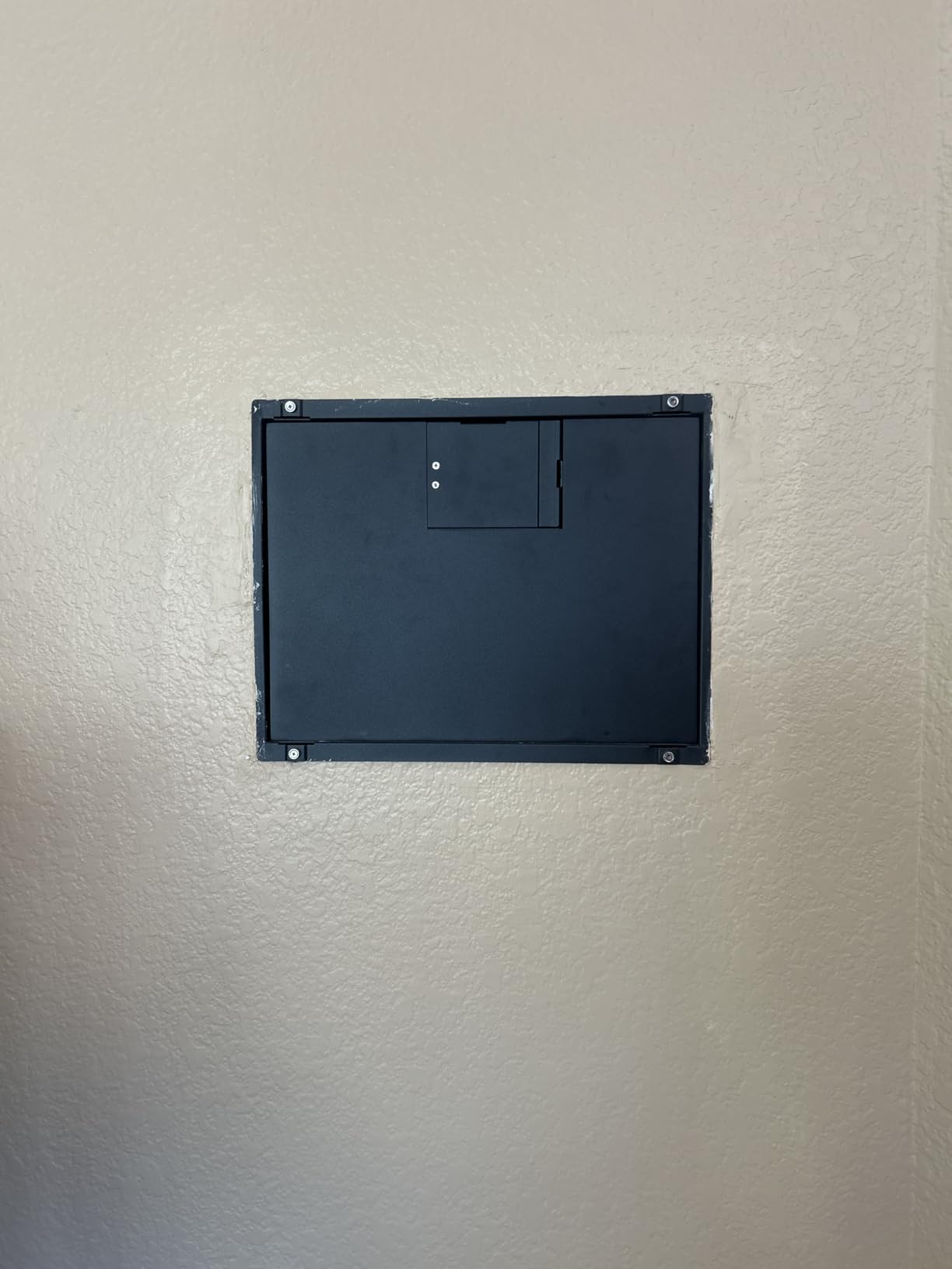 Elder Welder Hidden Wall Safe, 100% Real Replaceable Picture Frame | Combination Lock, Robust Metal Build, Fits Perfectly Between 16