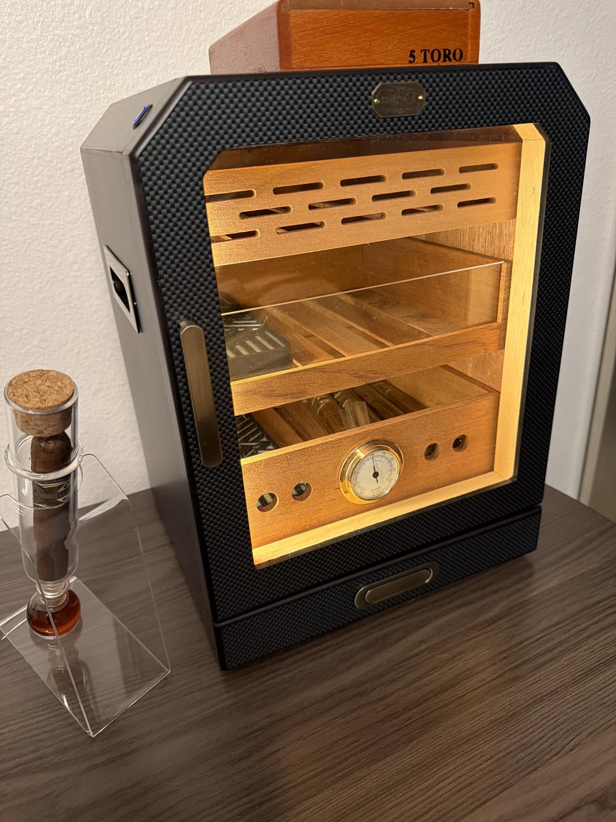 Cigar Humidor, Lighted Control Magnetic Door Desktop Cigar Humidor Cabinet,with Cigar Accessory Drawer and 2 humidifiers 3 Layer Large Capacity Humidor,Hold 100-150 Cigars (Carbon Fiber) customer photo 1
