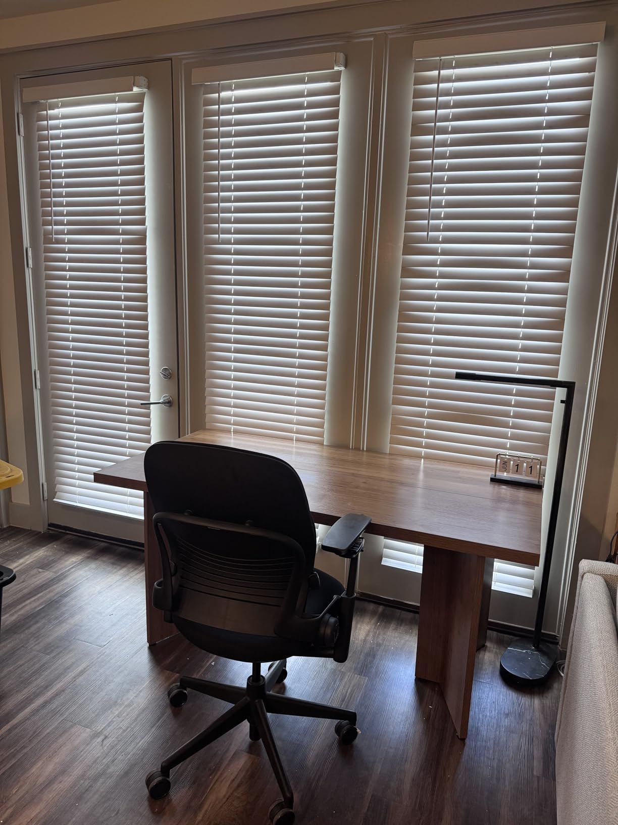 Tribesigns 63-inch Executive Desk, Vintage Home Office Computer Desk with Large Tabletop, Farmhouse Wood Writing Conference Table Workstation for Office, Study, Walnut Brown customer photo 2