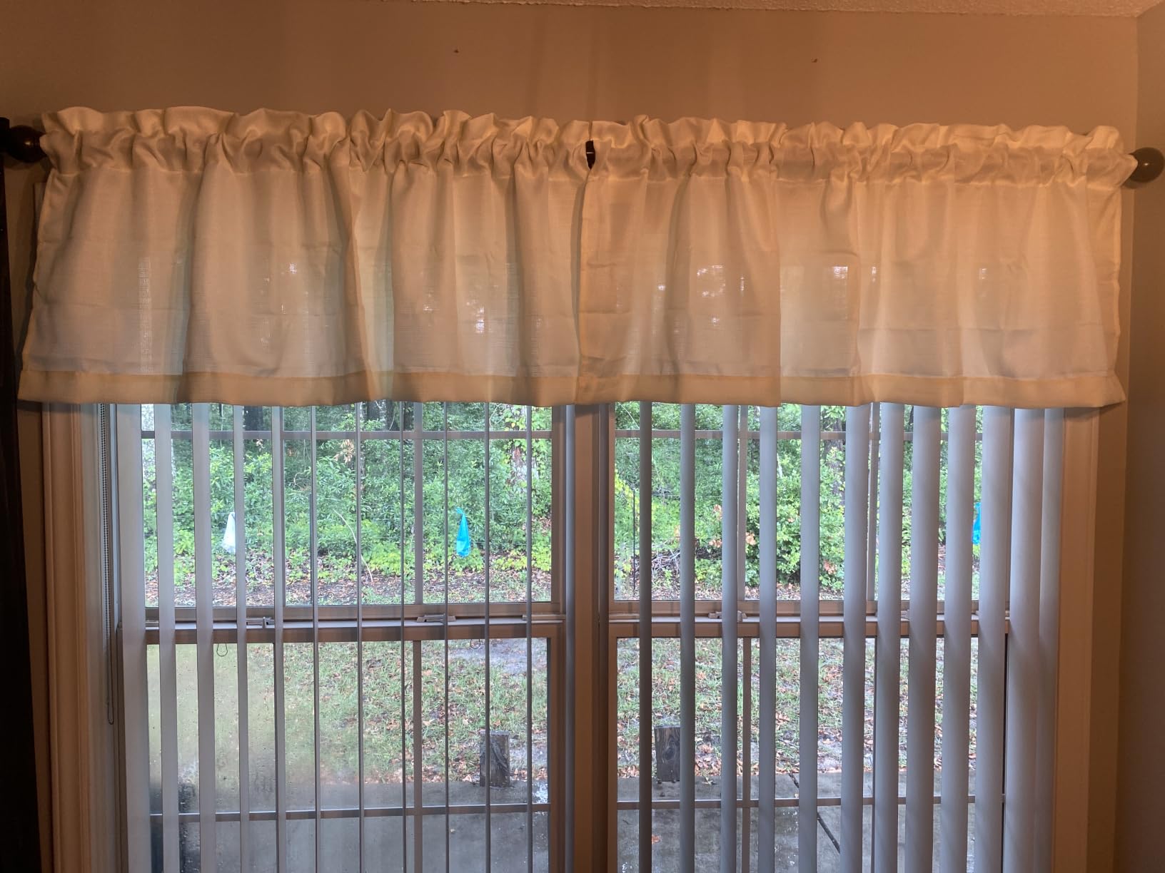 Bob 1 PCS Linen Valances for Windows, Faux Linen Textured Kitchen Window Curtains Valance for Bedroom Living Room, Modern Soft Airy Solid Rod Pocket Bathroom Cafe Curtain, 60Wx14L Inch customer photo 2