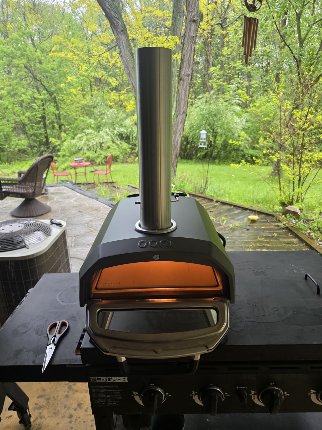 Ooni Karu 2 Multi-Fuel Outdoor Pizza Oven - Wood and Gas Outdoor Pizza Oven with Pizza Stone & Integrated Thermometer, Pizza Oven Outdoor, Dual Fuel 12 Inch Pizza Maker, Outdoor Cooking Grill customer photo 2