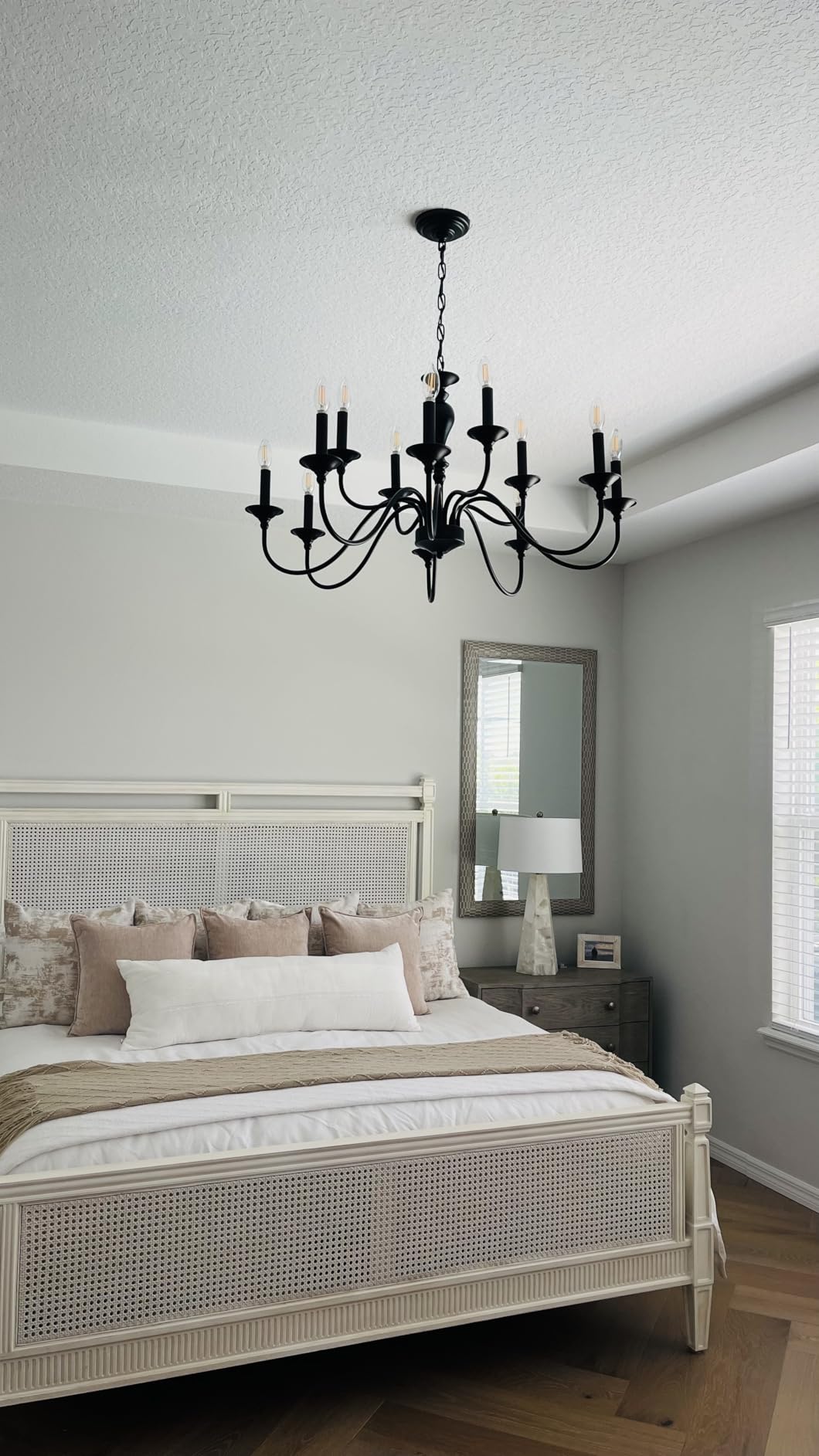 12-Light Black Farmhouse Chandeliers for Dining Room Light Fixture 37