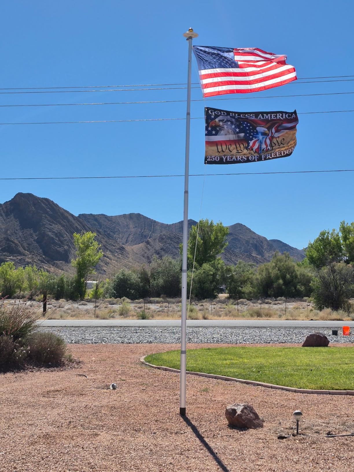 100MPH 12 Gauge Flagpole Kit with Solar Light and Flag 2mm Thick, Heavy Duty Flag Pole Holder with Light Solar Powered, Flagpole Kit 20FT Silver with Pulley and Rope, for Outside House customer photo 2