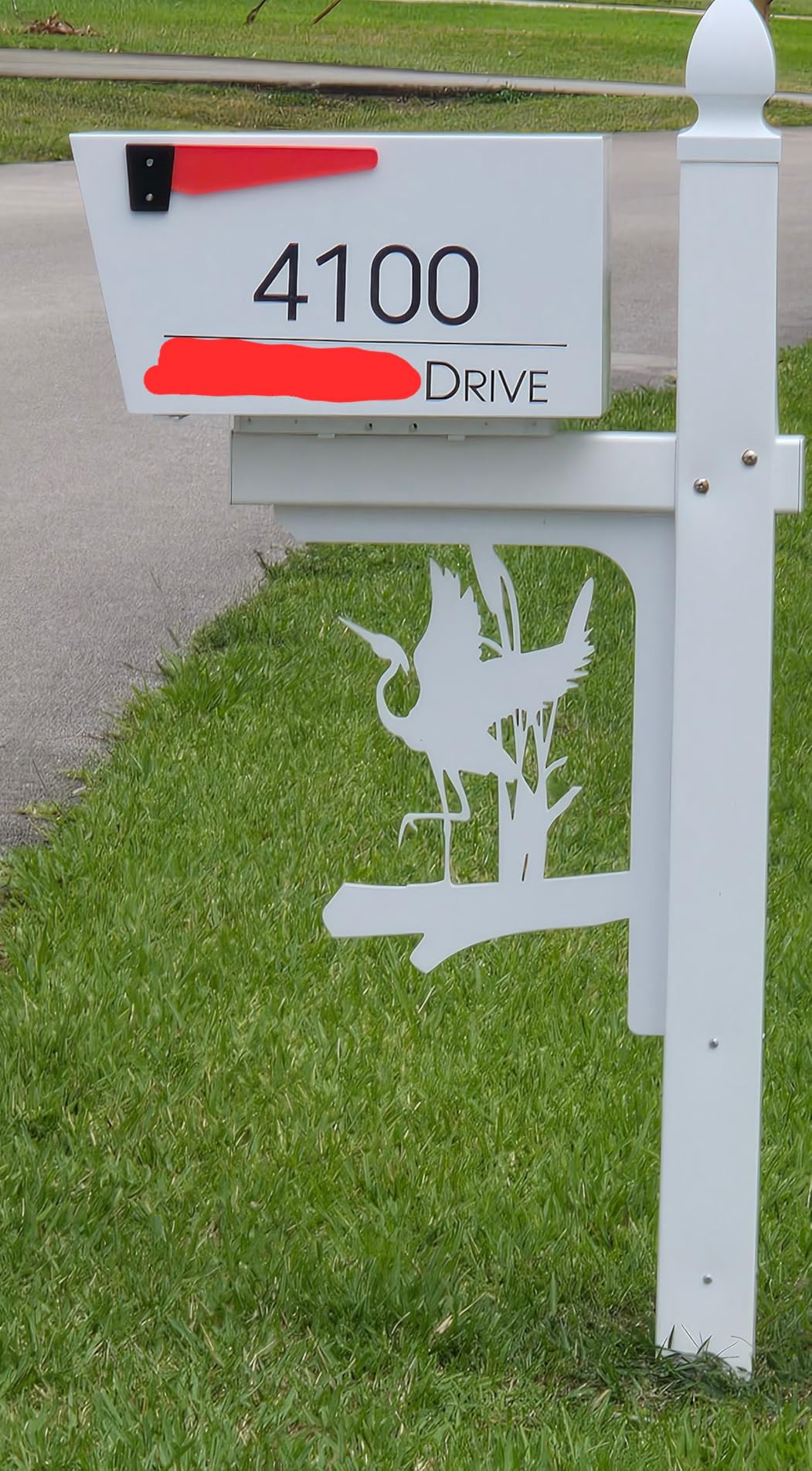Mail Boss Mail Manager Mid Century Modern Locking Post Mount Mailbox, USPS Approved customer photo 2