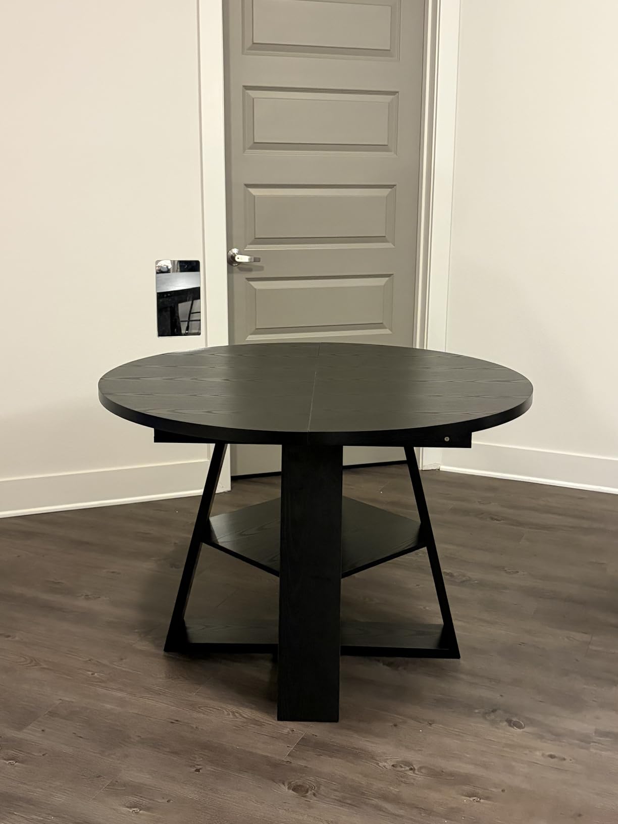 43.3in-59in Extendable Round Dining Table for 4-8, Modern Kitchen Oval Dining Table with Removable Leaves, Wood Base with Storage Shelf customer photo 2