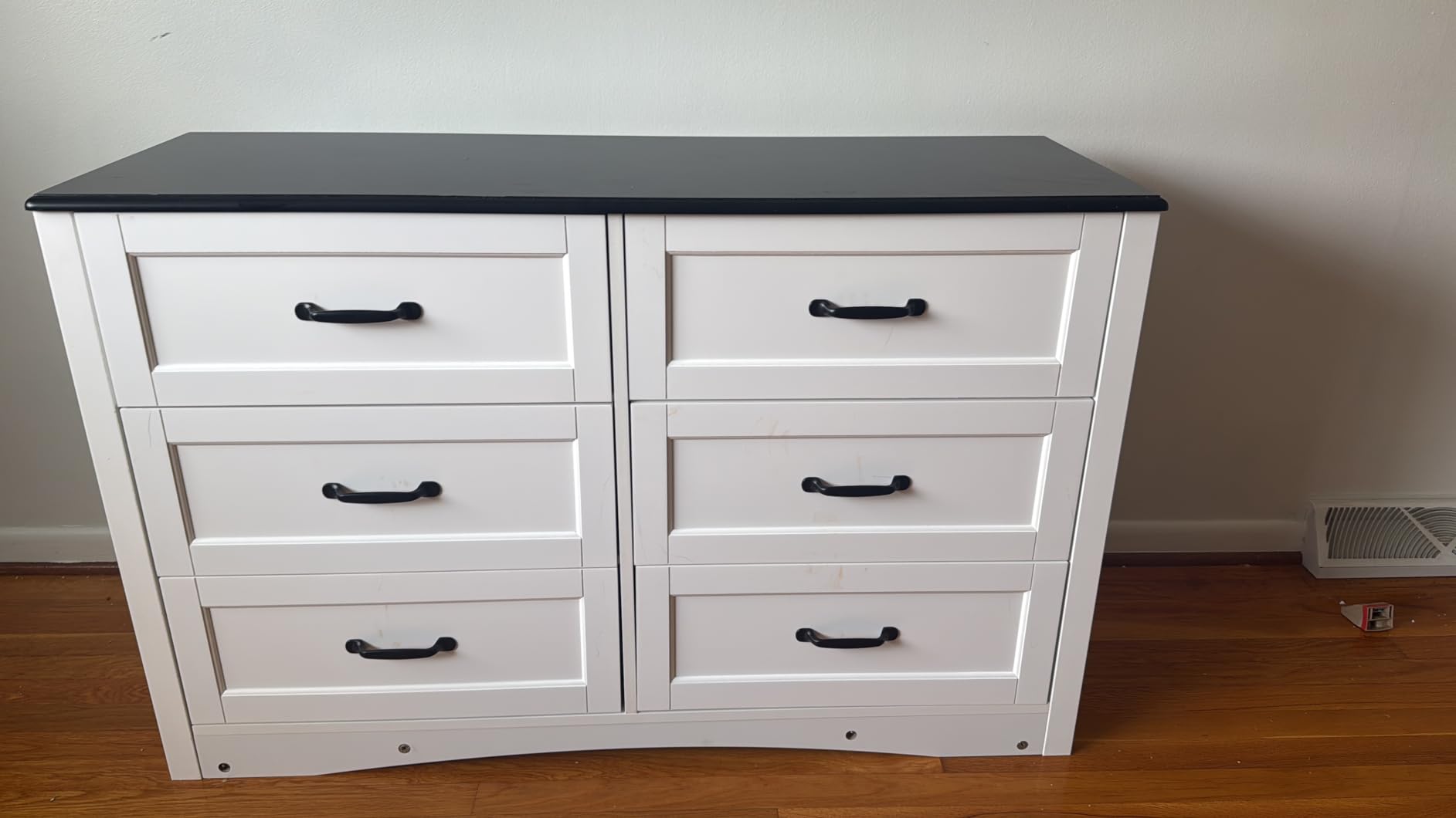 Gizoon 6 Drawer Dresser for Bedroom, 47'' Larger Chest of Drawers with Mental Handle for Kids Room, Black customer photo 2