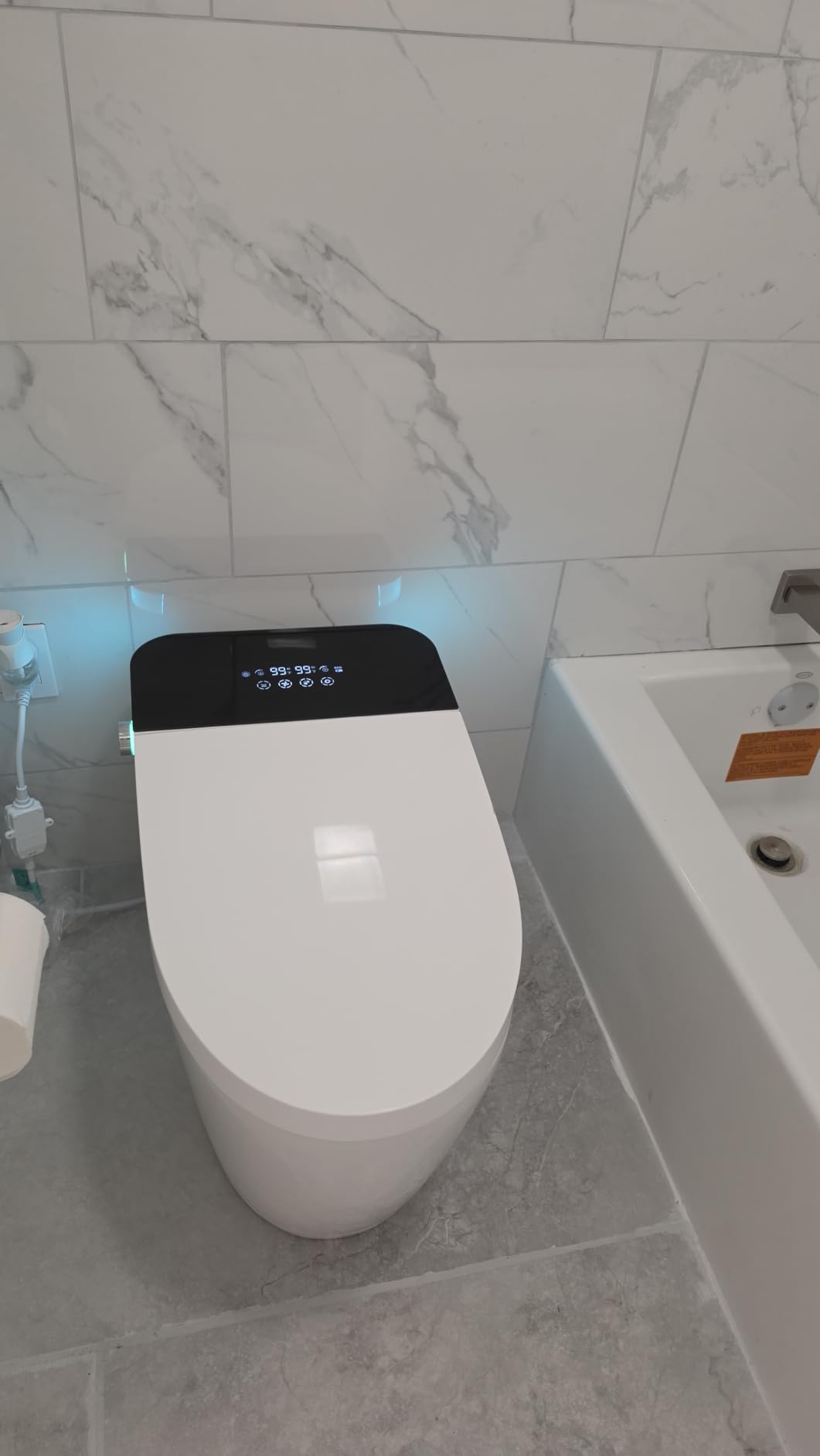 TDH Luxury Smart Bidet Toilet, Bidet Toilet with Larger LED Display, One Piece Toilet with Heated Bidet Seat, Leave Seat Auto Flushing, Foot Sensor & Night Light customer photo 1