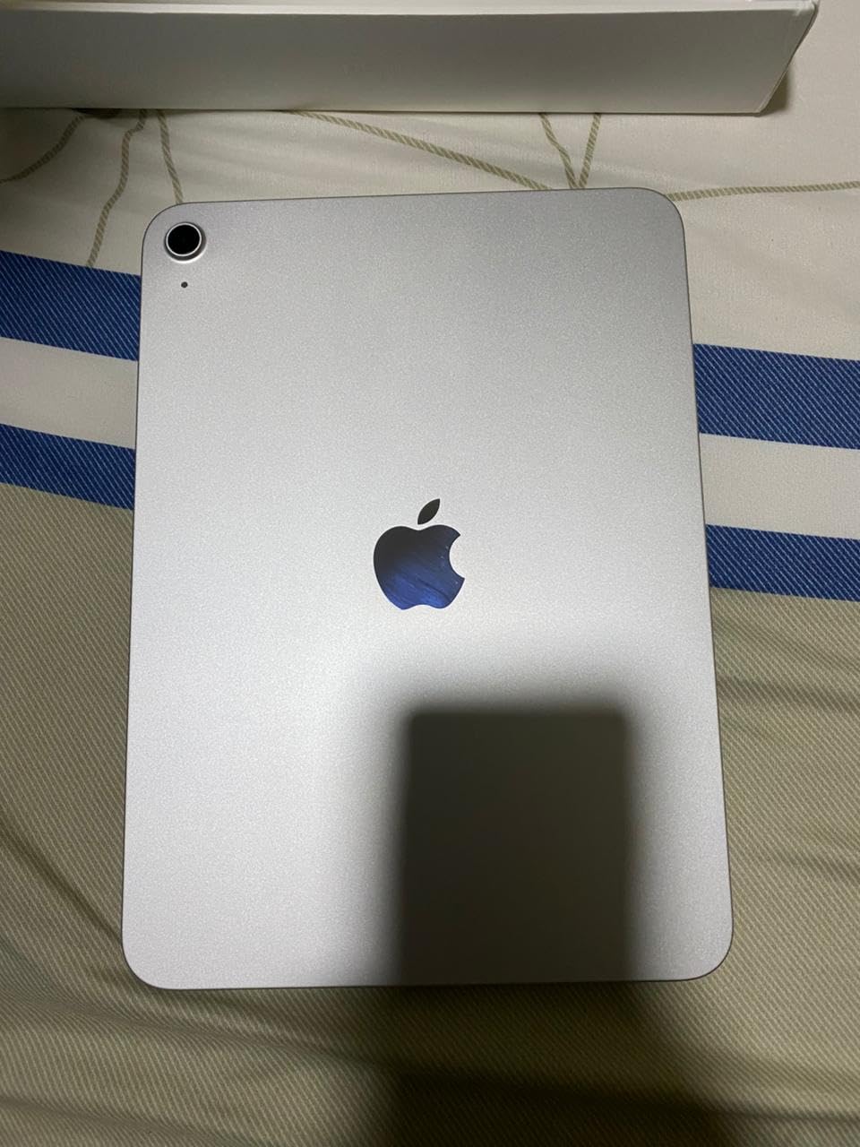 Apple iPad 11-inch: A16 chip, 11-inch Model, Liquid Retina Display, 128GB, Wi-Fi 6, 12MP Front/12MP Back Camera, Touch ID, All-Day Battery Life - Silver customer photo 1