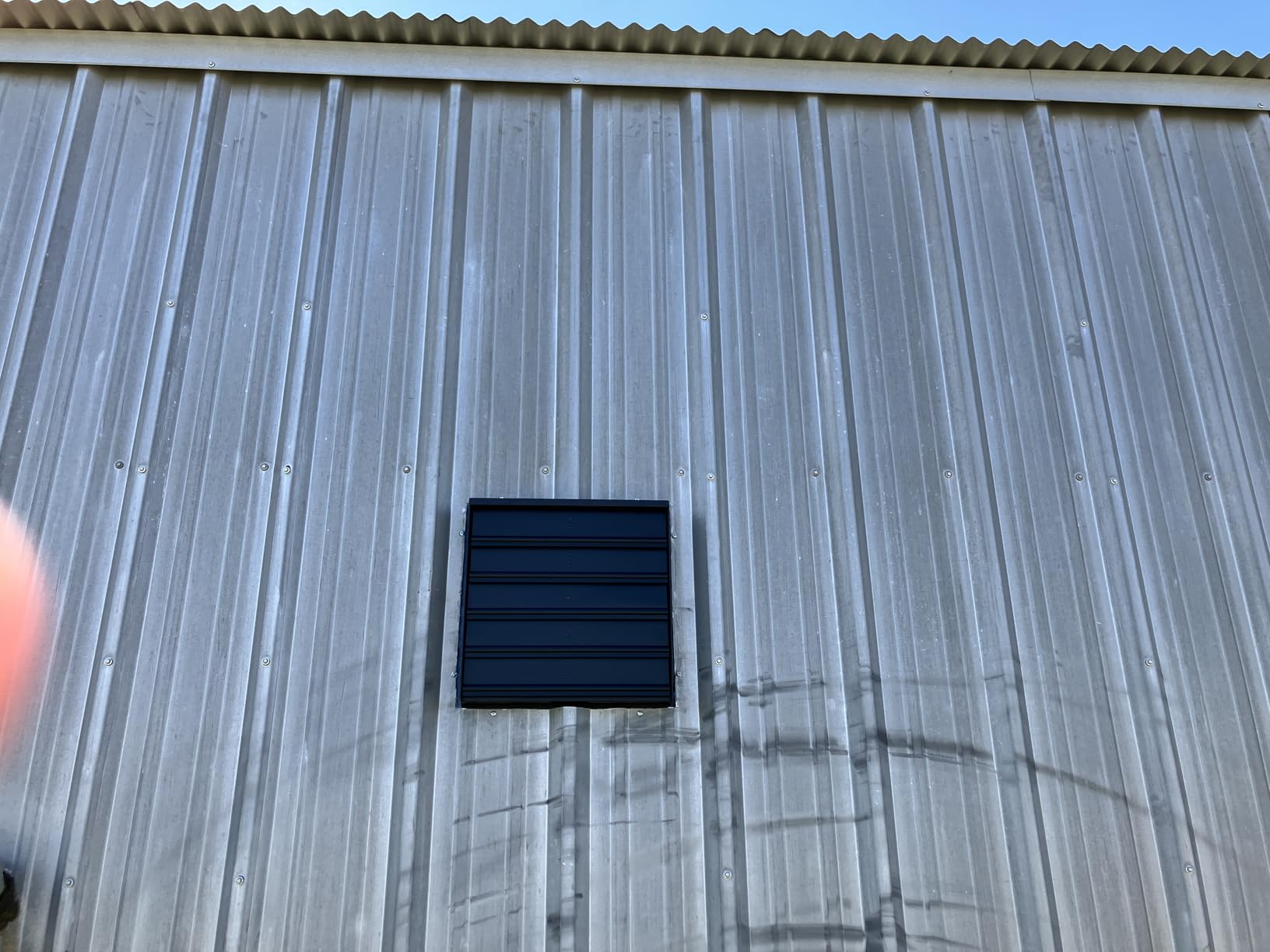 InoKraft 12 in Shutter Exhaust Fan, 1500 CFM Attic Fan, Wireless Control | 8-speed airflow, automatic heat response, weather-resistant shutters, ideal for garages, greenhouses and chicken coops customer photo 1