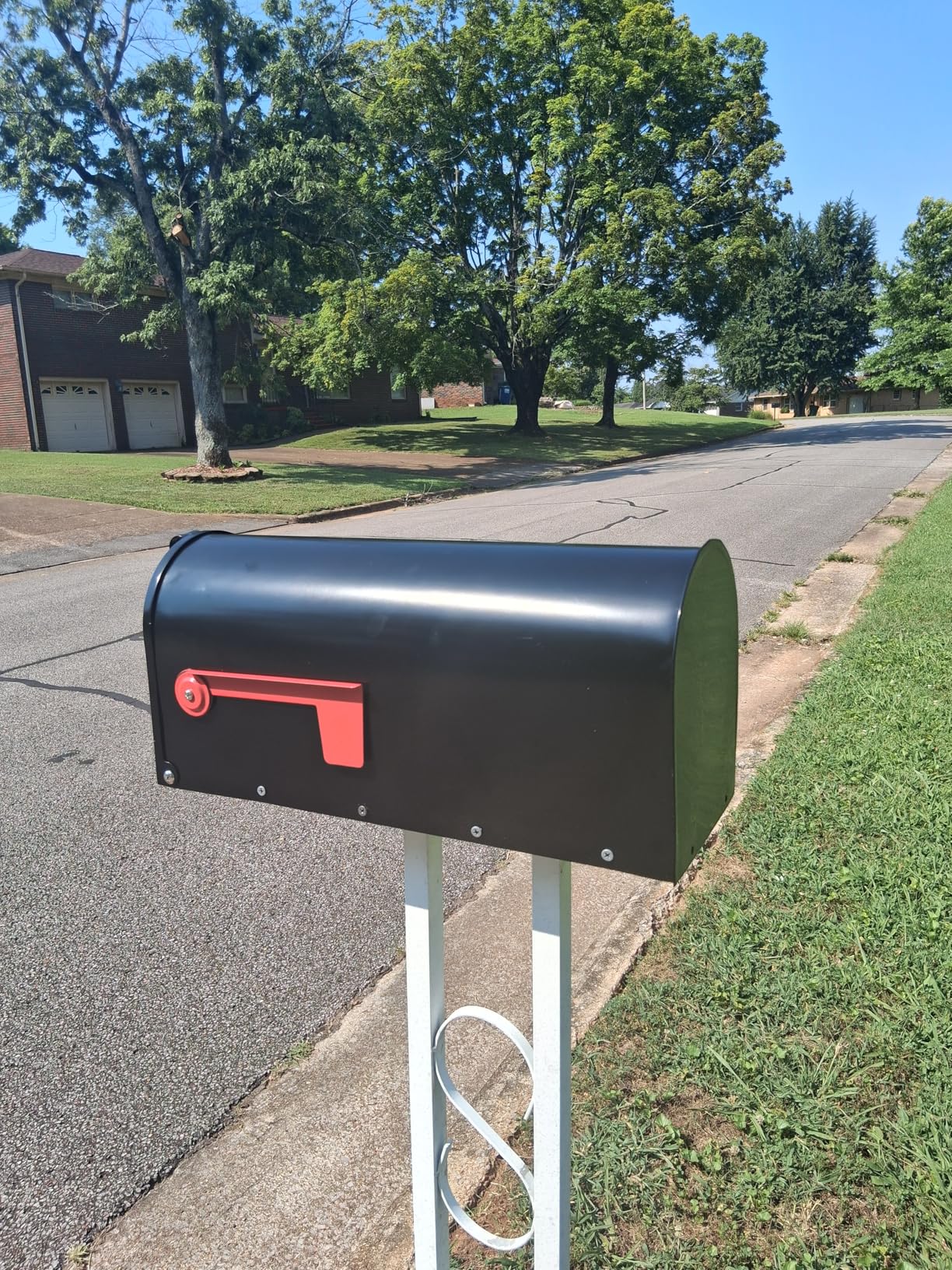 Zinovo Black Mailbox for Outside, Galvanized Steel Post Mount Mailbox, 19 x 8.7 x 6.7in Medium Capacity customer photo 2