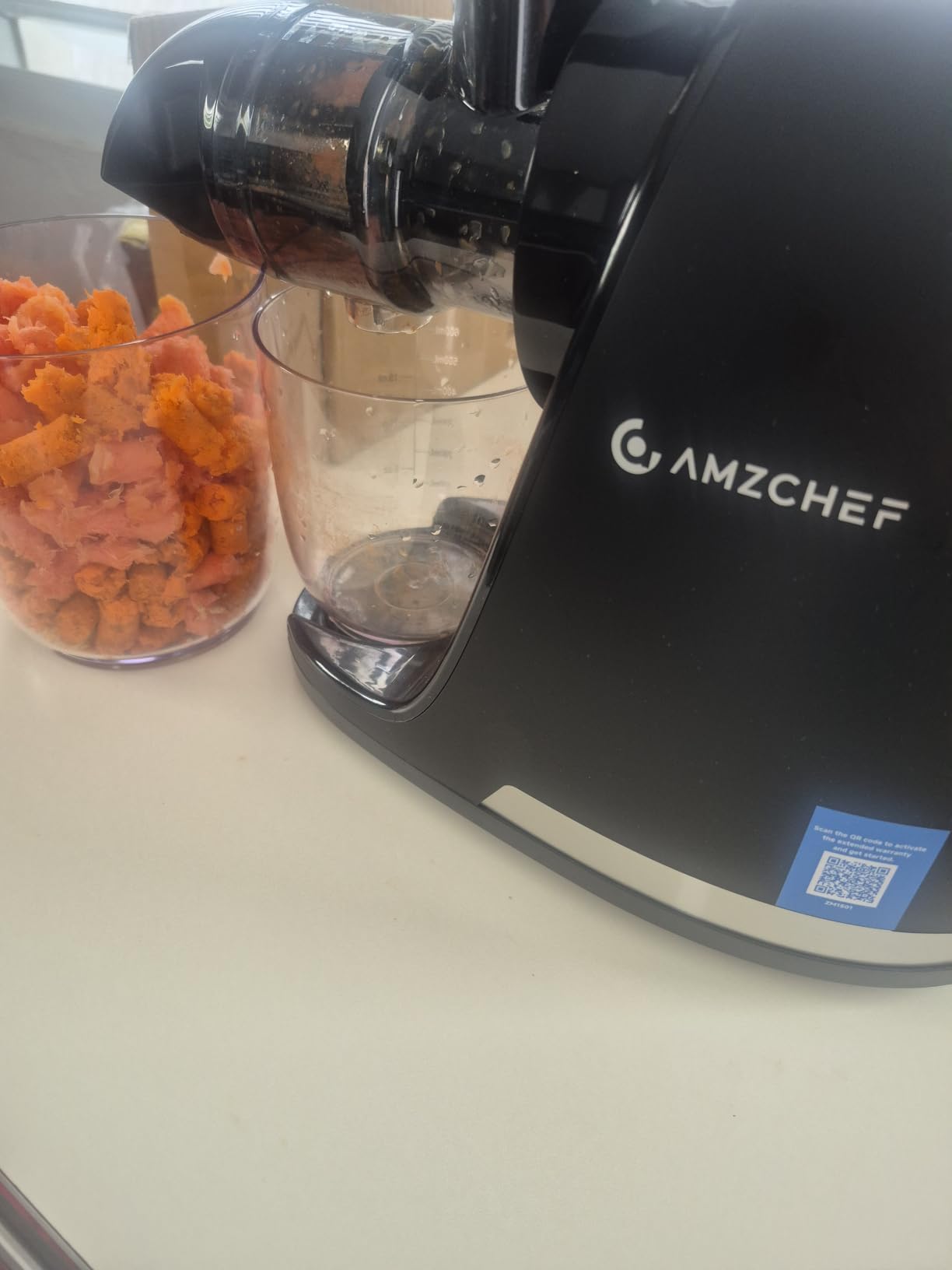 AMZCHEF Cold Press Masticating Juicer Machine - 90% Yield Reverse System, Quiet Motor for Home & Breakfast, 3-Step Clean with Brush, Includes 50+ Juice Recipes, Silver Grey customer photo 1